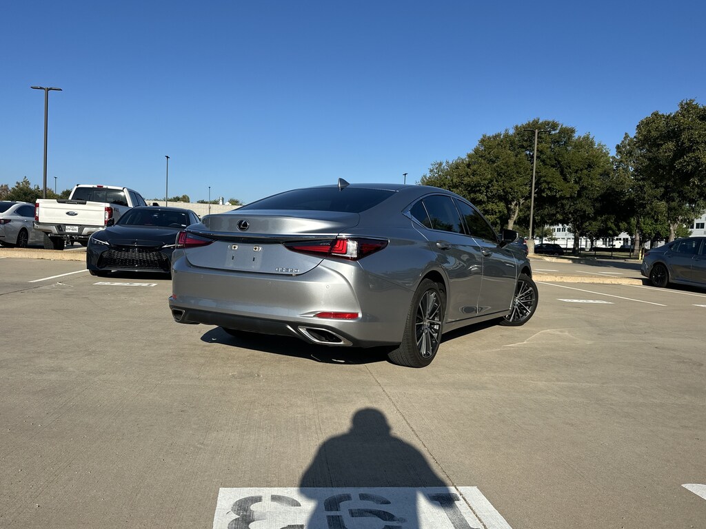 Used 2022 Lexus ES ES 350 Sedan
