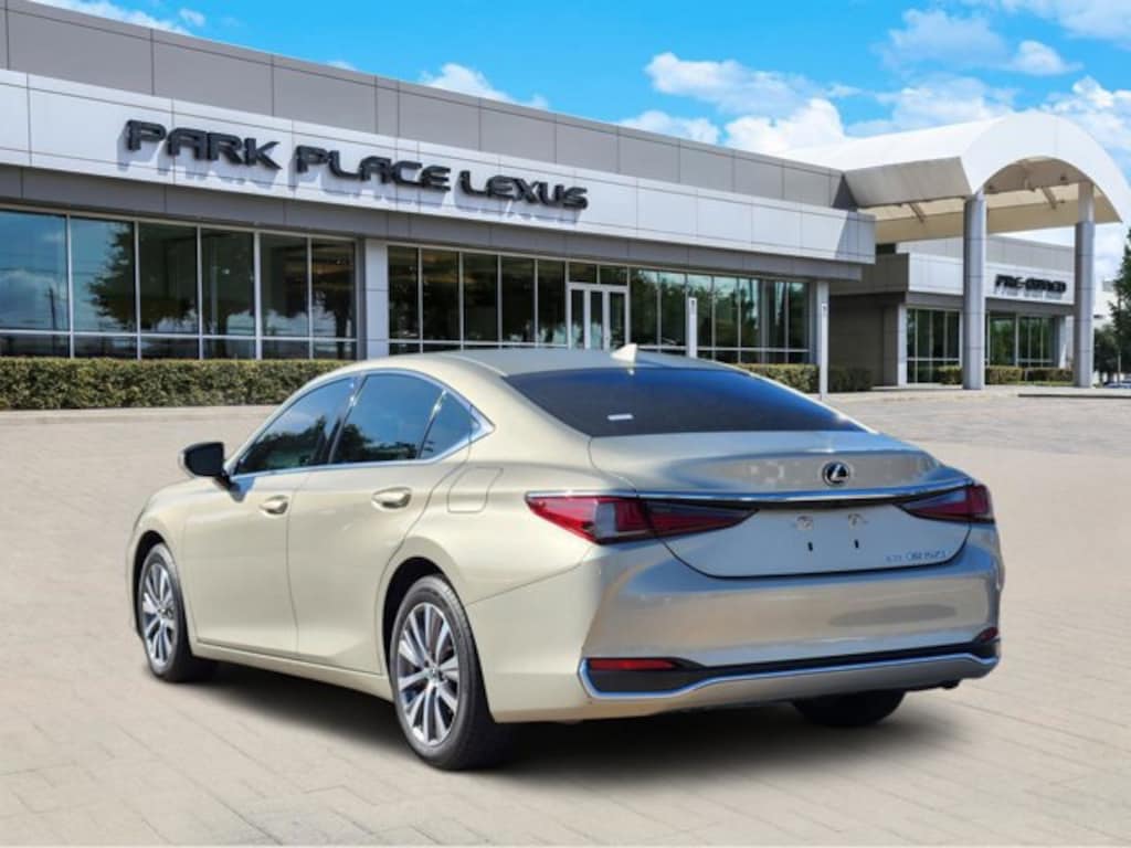 Certified 2021 Lexus ES 250 AWD  Sedan