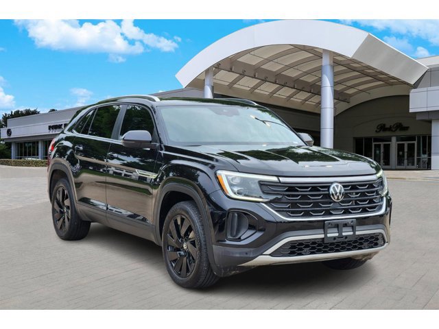 Used 2024 Volkswagen Atlas Cross Sport SE w/Tech with VIN 1V2JE2CA7RC258158 for sale in Fort Worth, TX