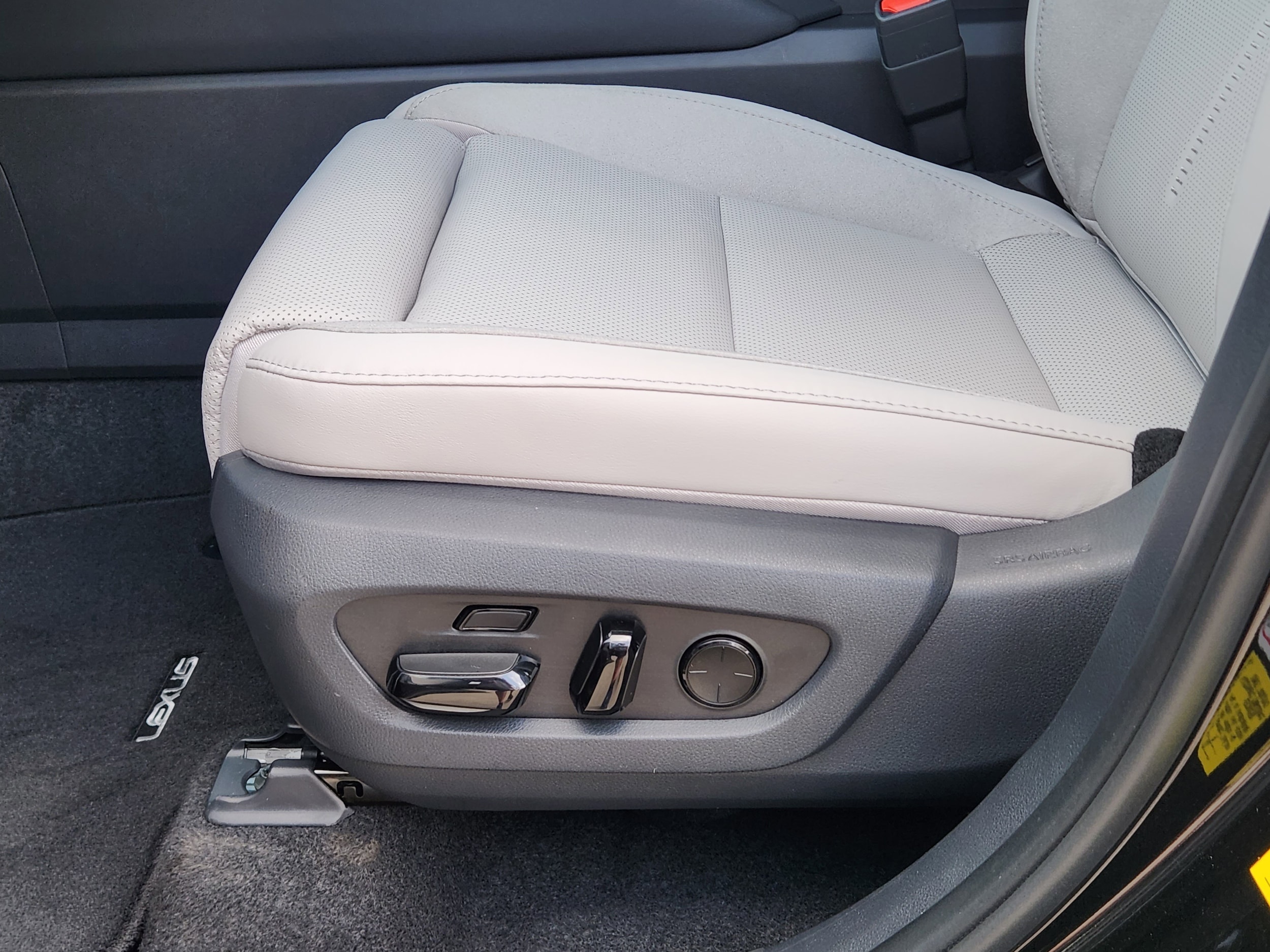2026 Lexus TX 350 Luxury - Photo 16
