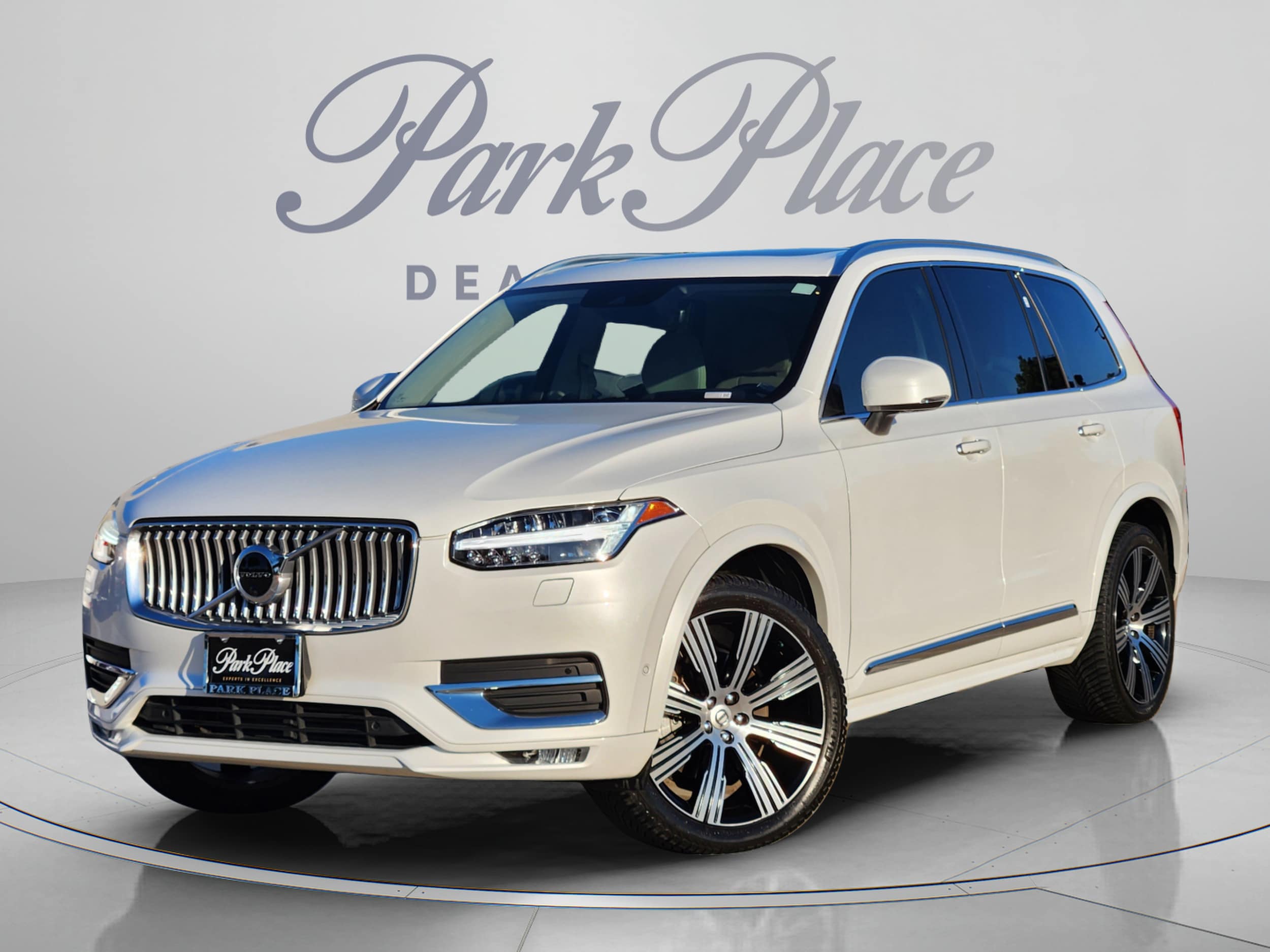 2022 Volvo XC90 Inscription