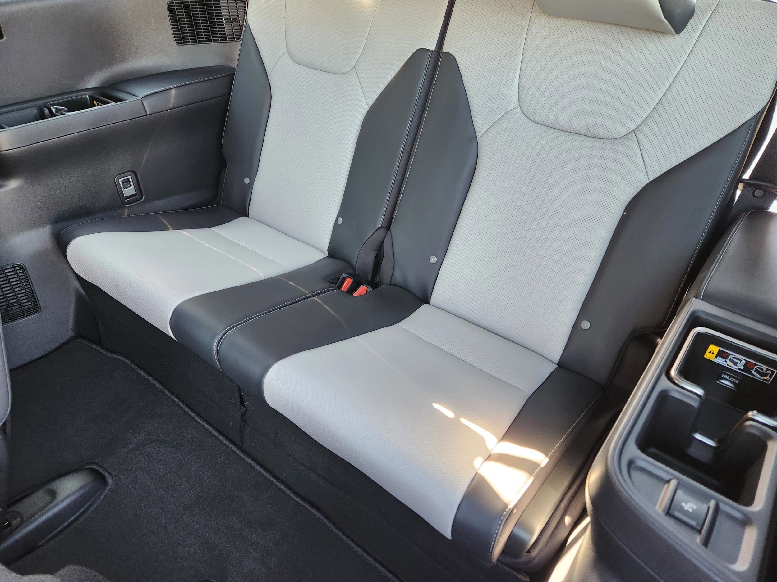 2026 Lexus TX 500h F-Sport Premium - Photo 22