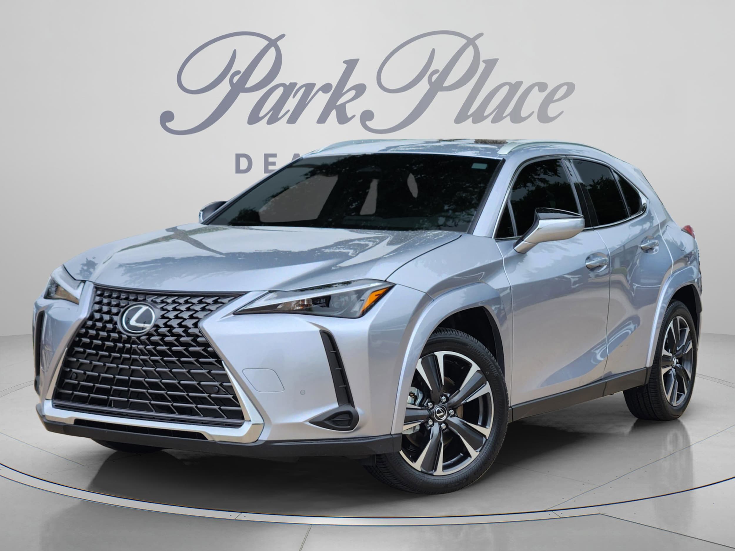 2026 Lexus UX 300h 300h Premium's photo