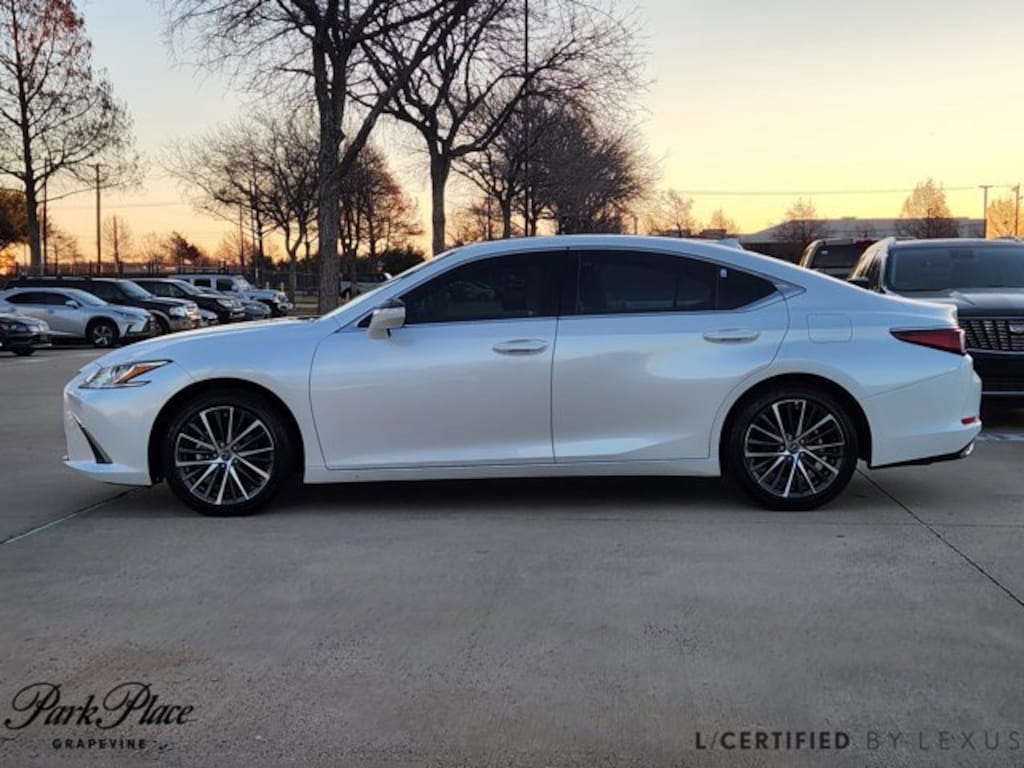 Certified 2025 Lexus ES 350 Sedan