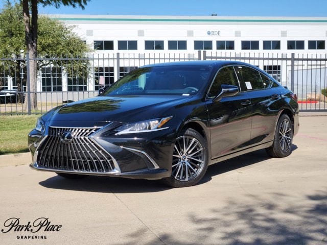 2025 Lexus ES Hybrid 300h