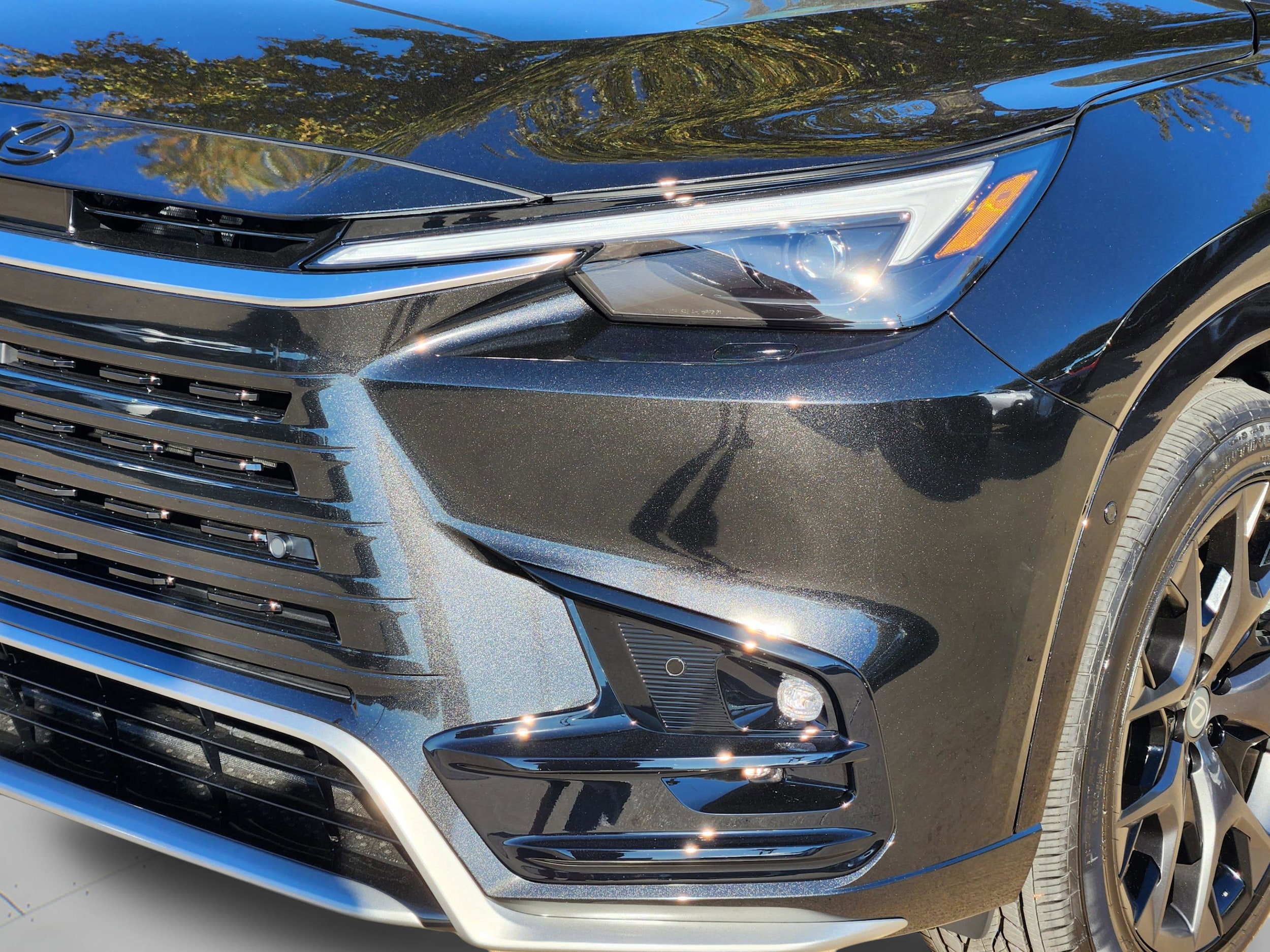 2026 Lexus TX 500h F-Sport Premium - Photo 6