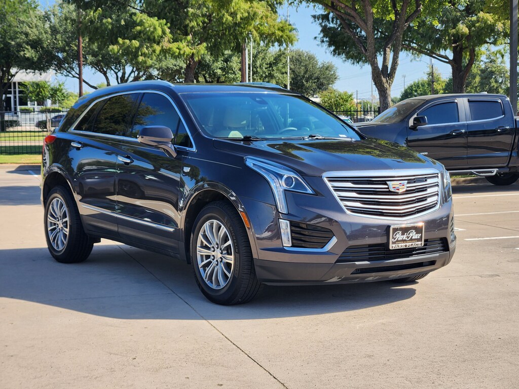 Used 2018 Cadillac XT5 Luxury FWD SUV
