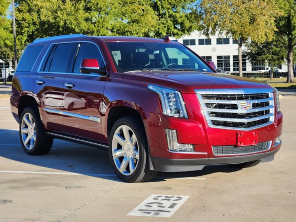 Used 2018 Cadillac Escalade Premium Luxury SUV