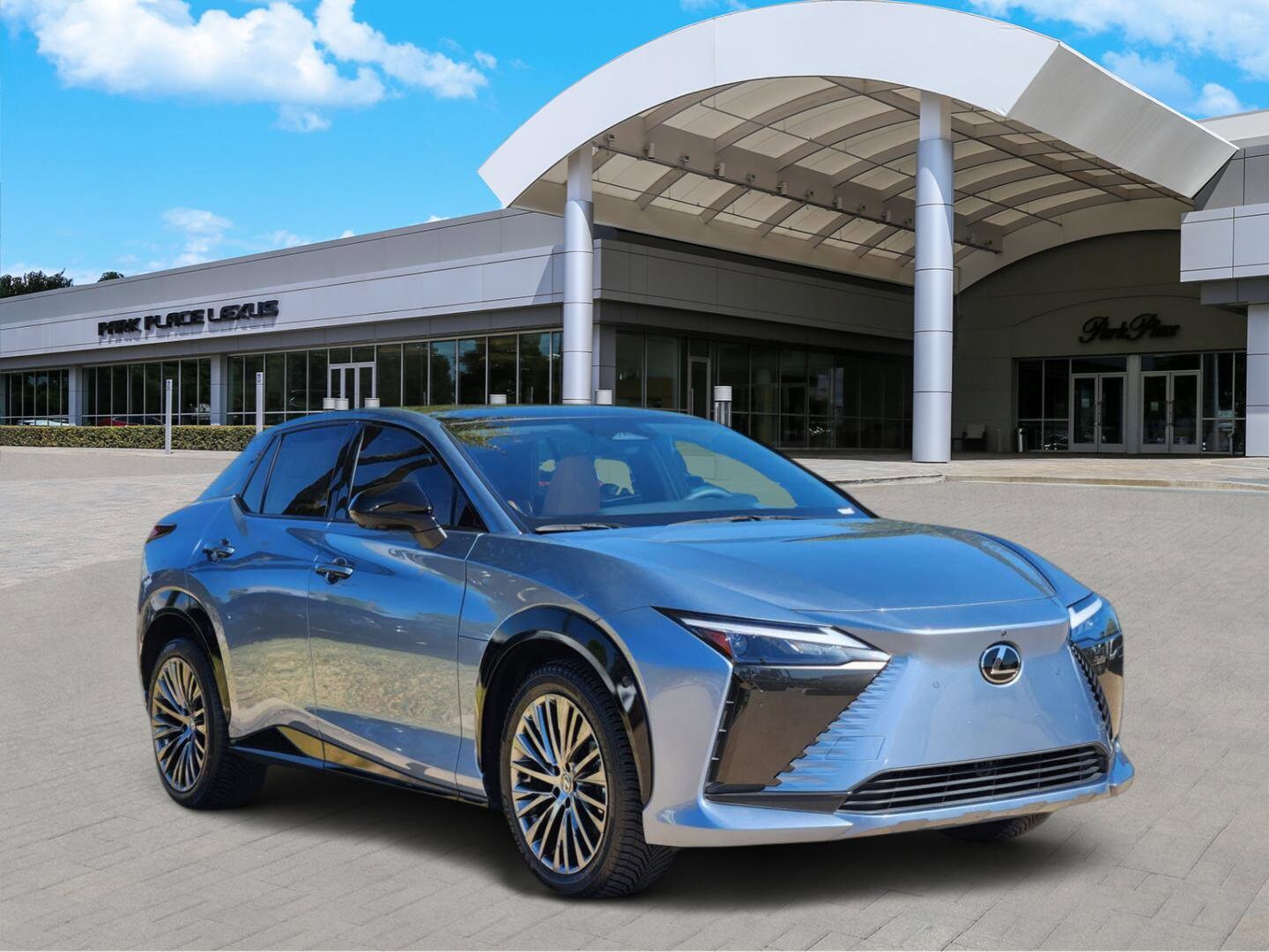 2023 Lexus RZ 450e Luxury photo 2