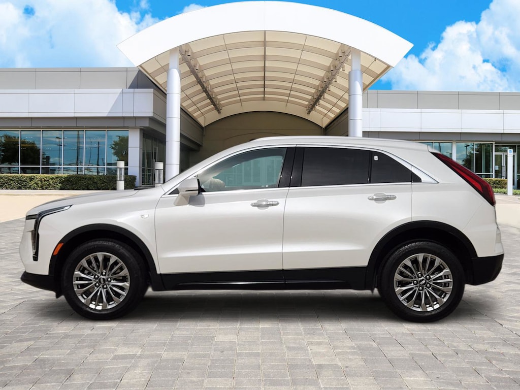 Used 2024 CADILLAC XT4 Premium Luxury SUV