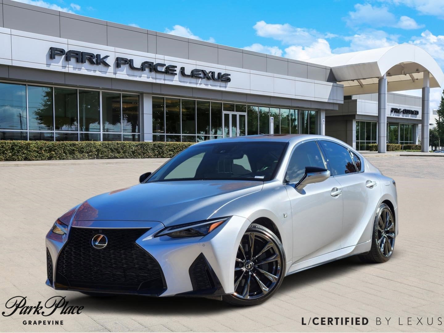 2022 Lexus IS 350 F SPORT's photo