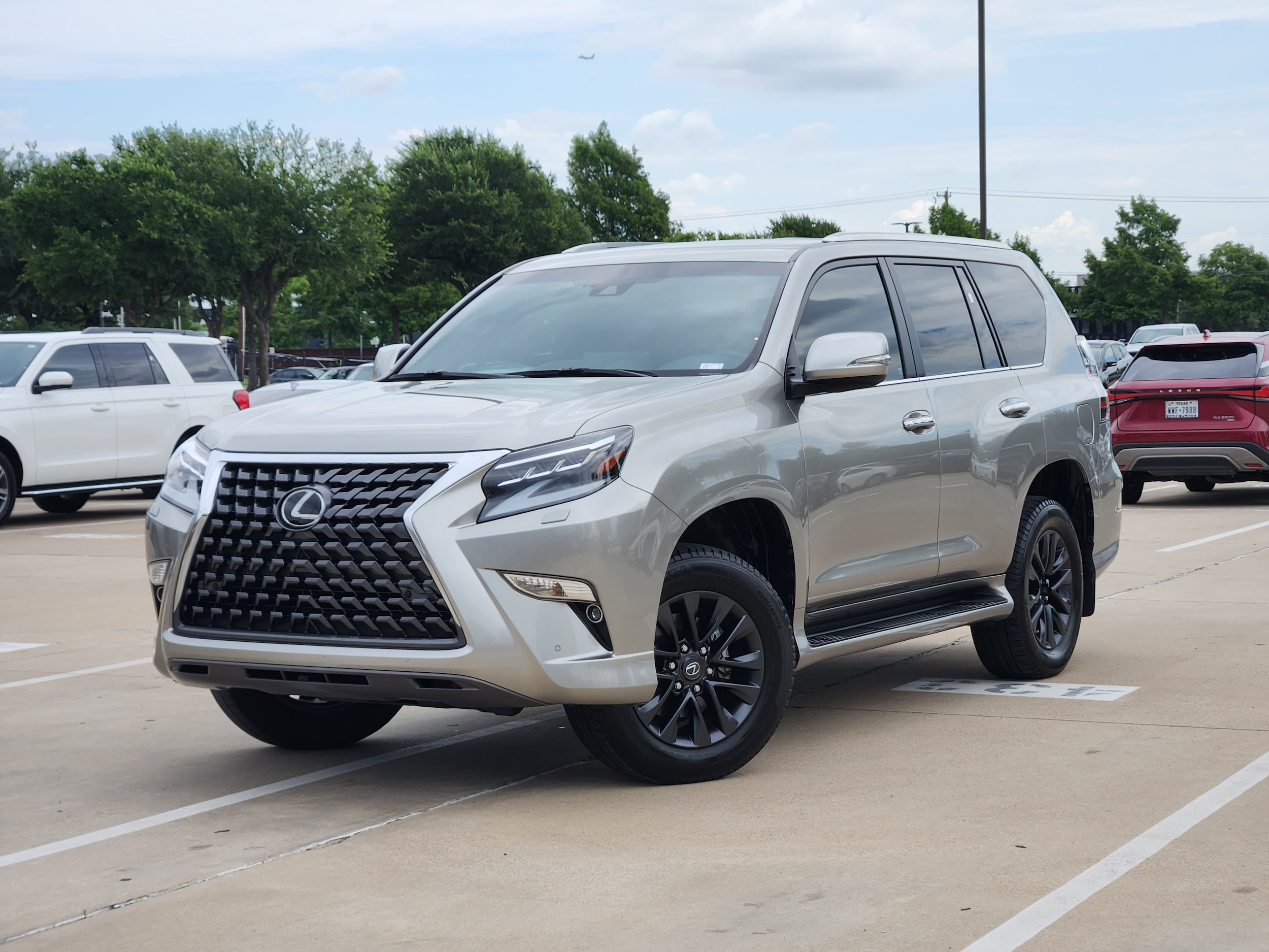 2023 Lexus GX 460 460 PREMIUM's photo