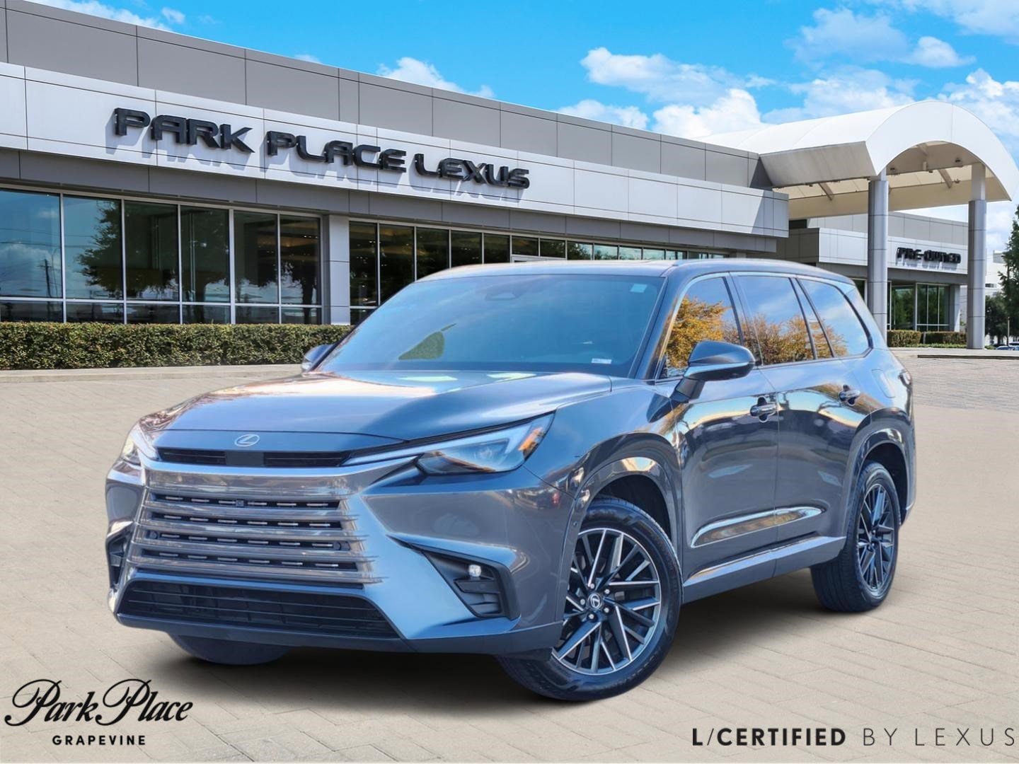 2025 Lexus TX Premium's photo