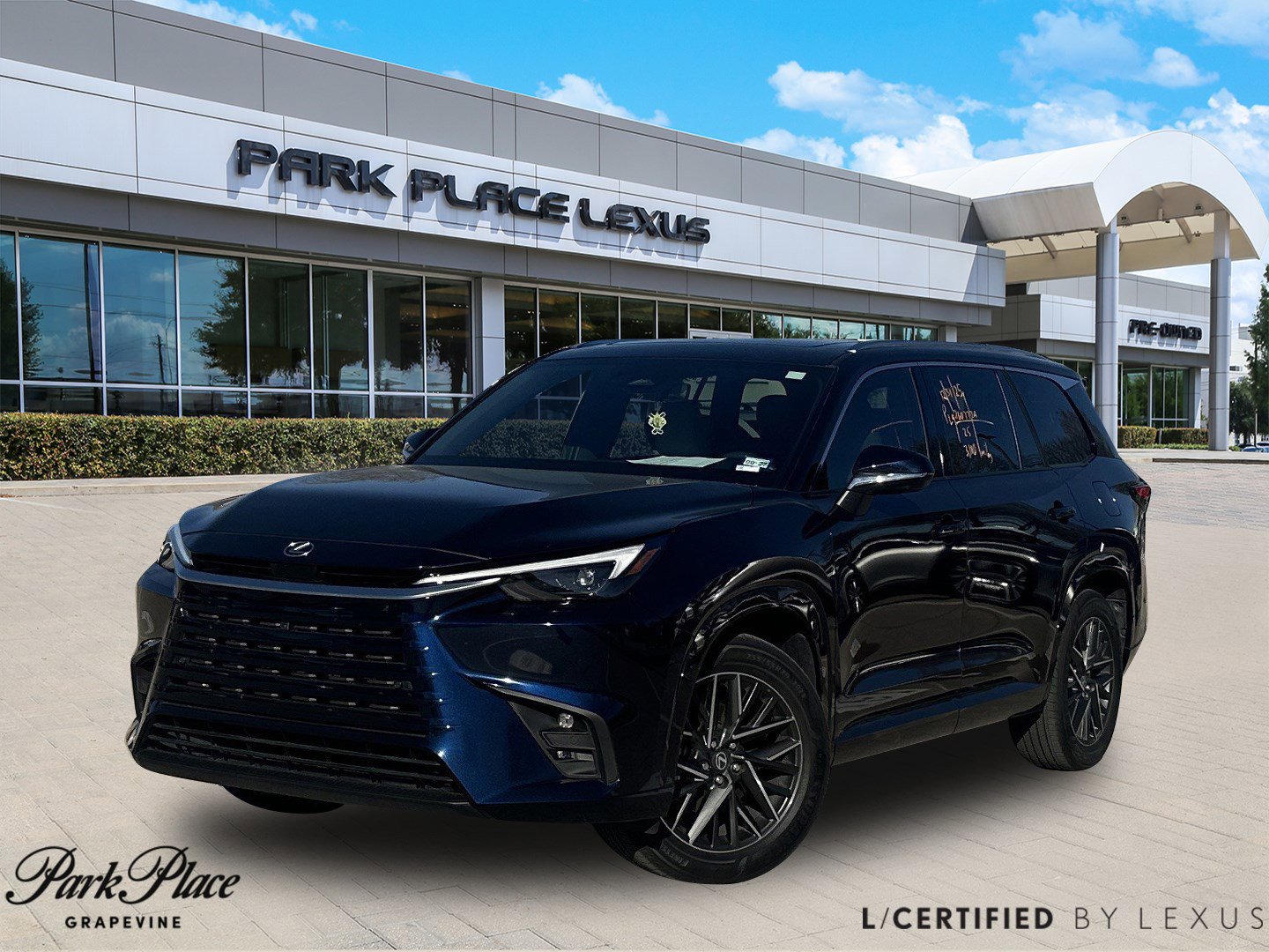 2026 Lexus TX Luxury's photo