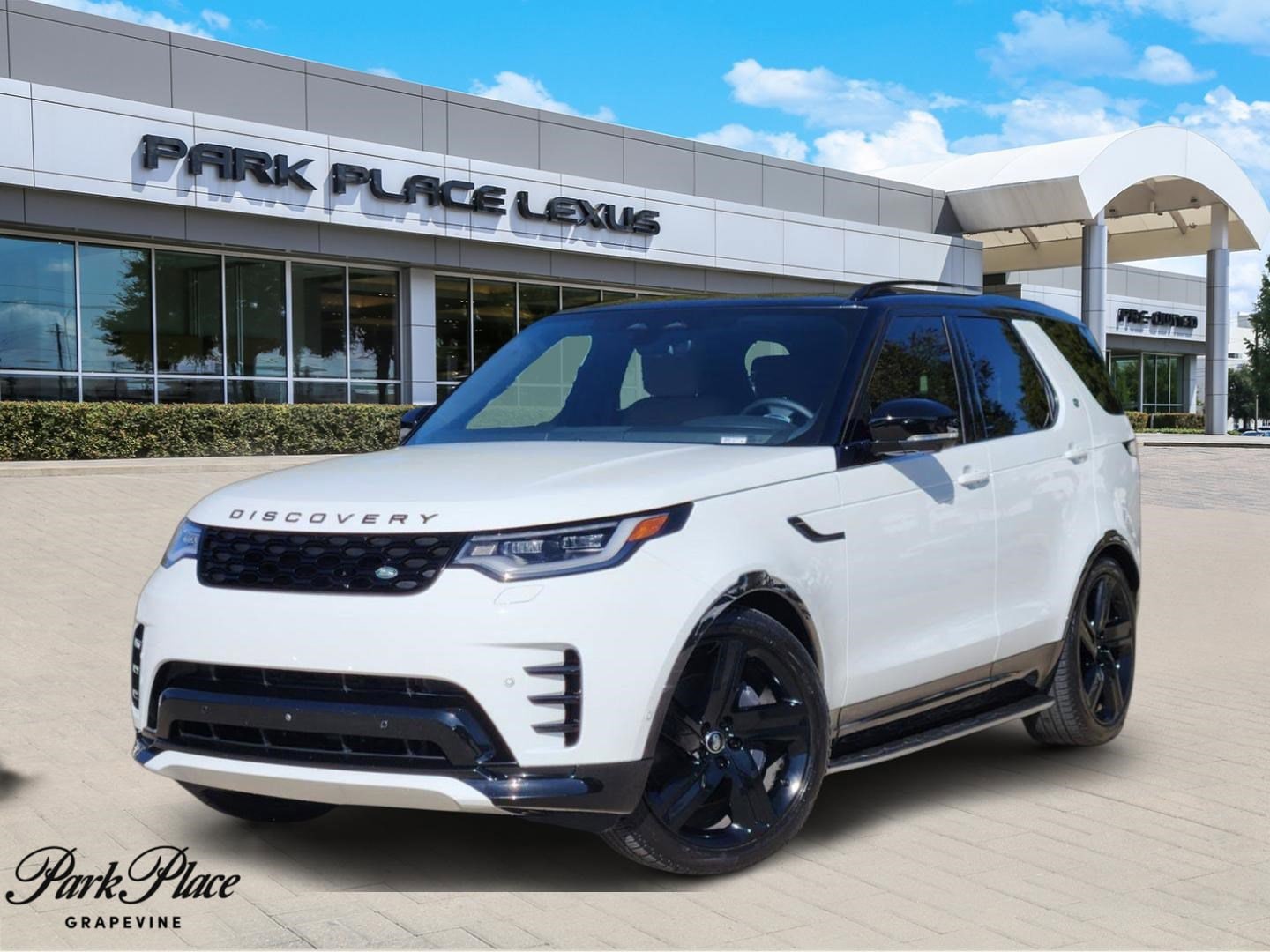 2024 Land Rover Discovery Dynamic SE's photo