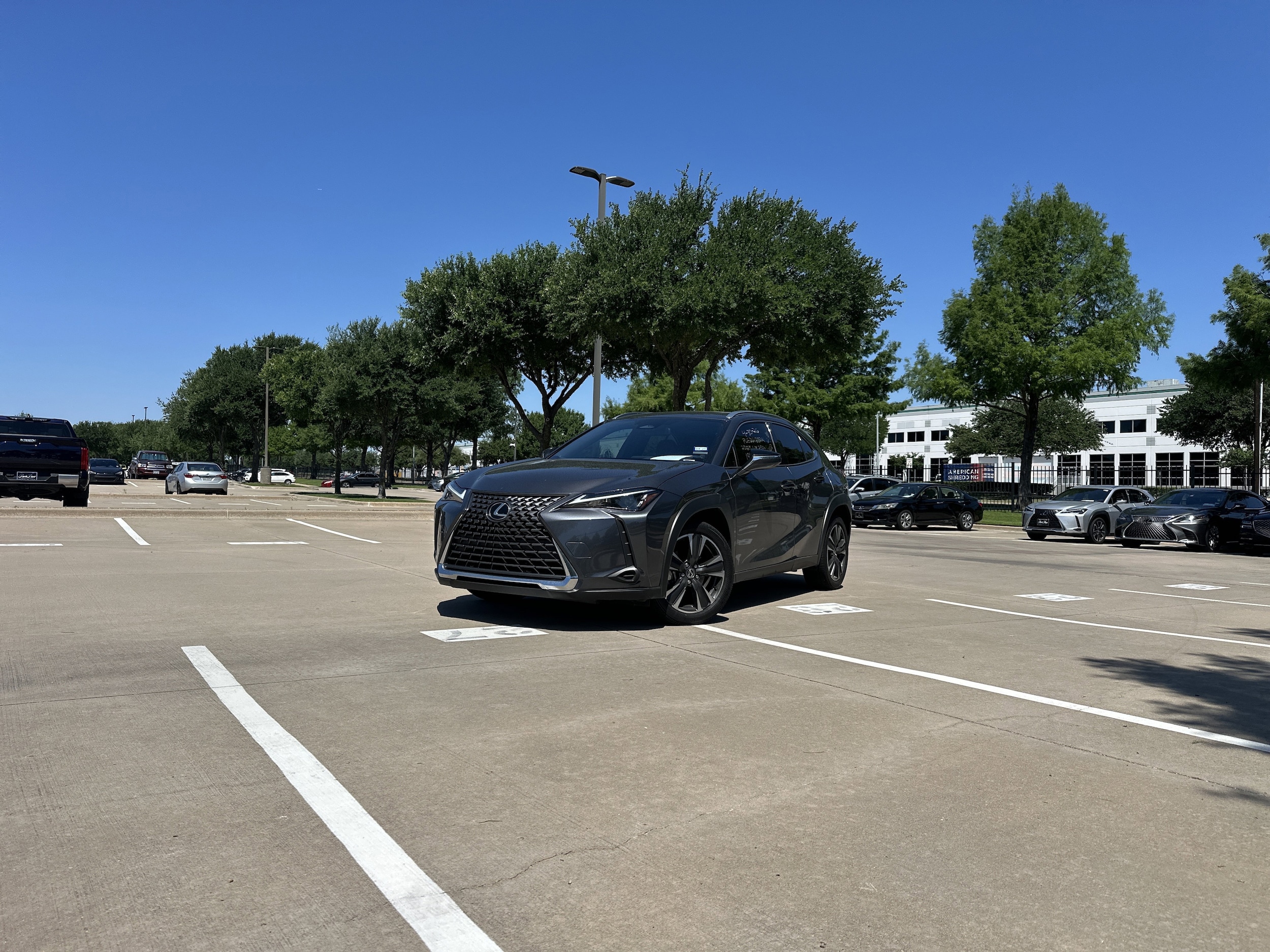 2025 Lexus UX Hybrid