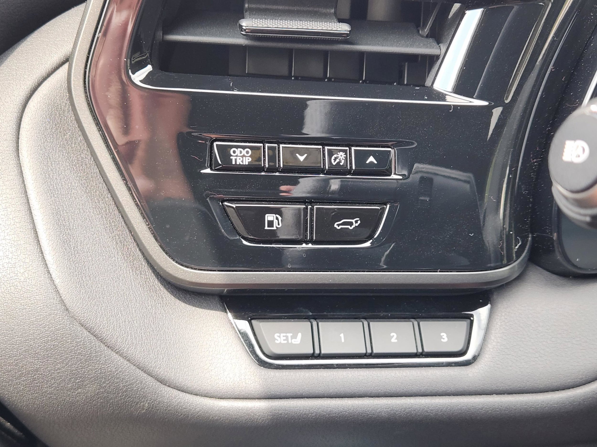 2024 Lexus TX Hybrid 500h - Photo 20