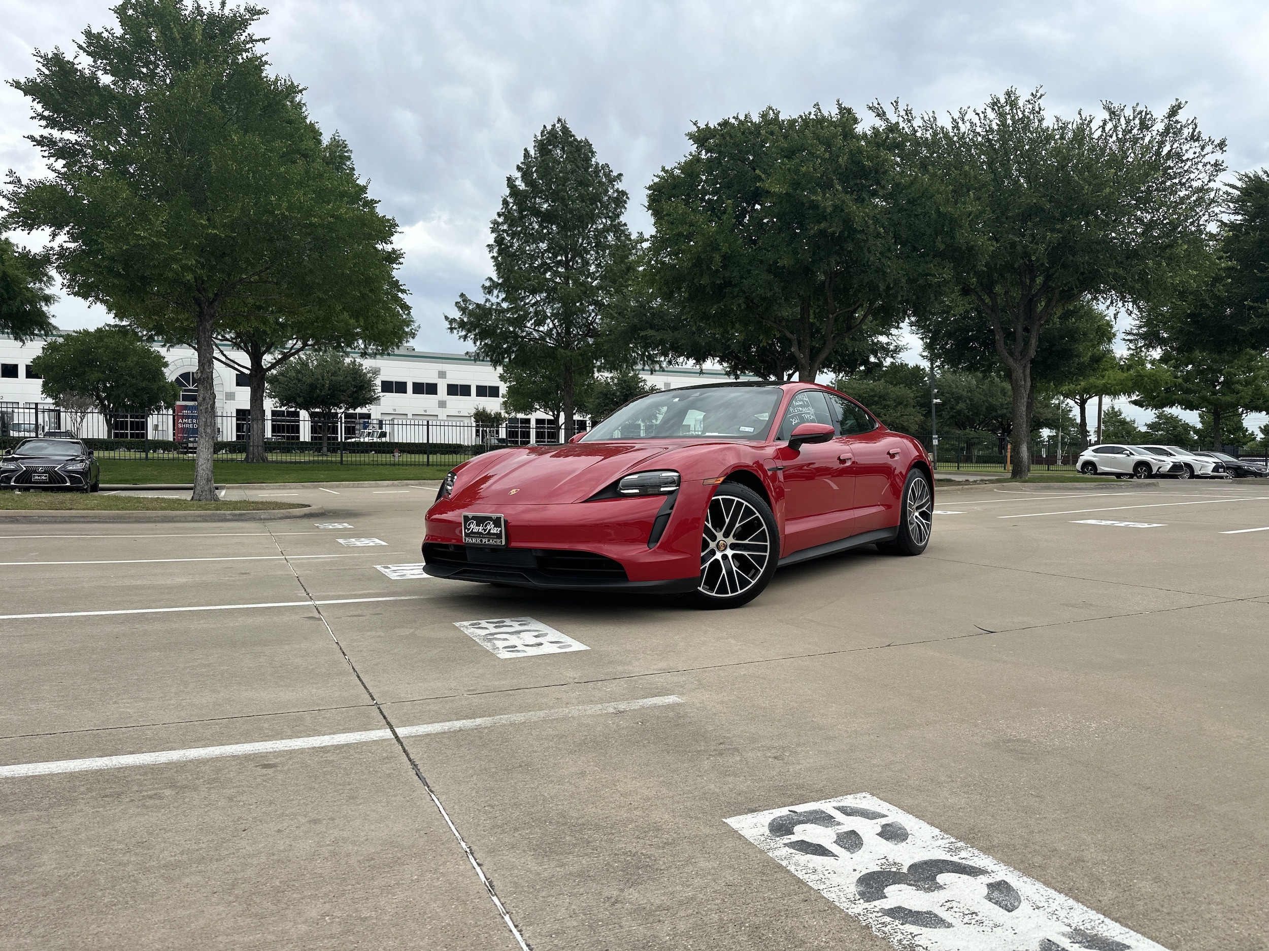 2021 Porsche Taycan -'s photo