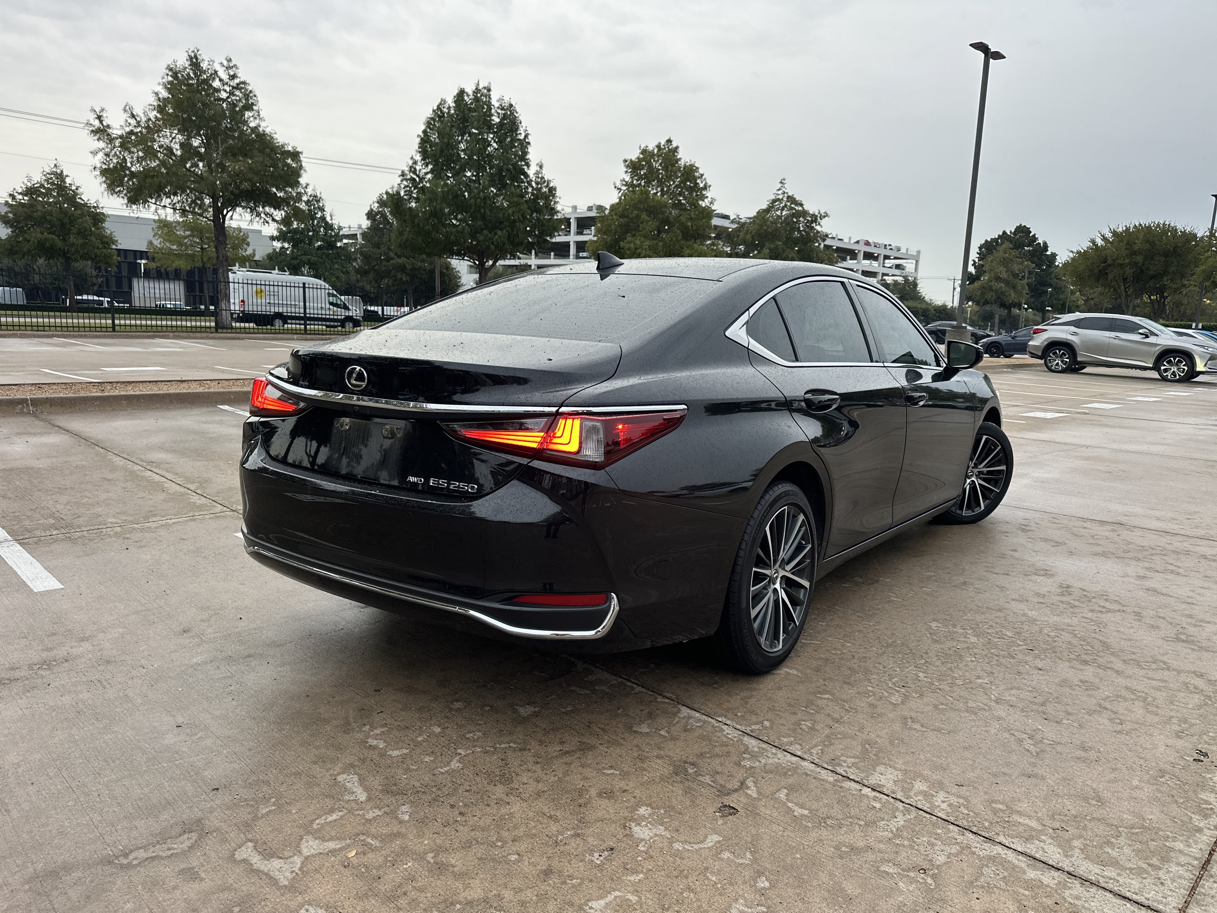 Certified 2024 Lexus ES 250 Sedan
