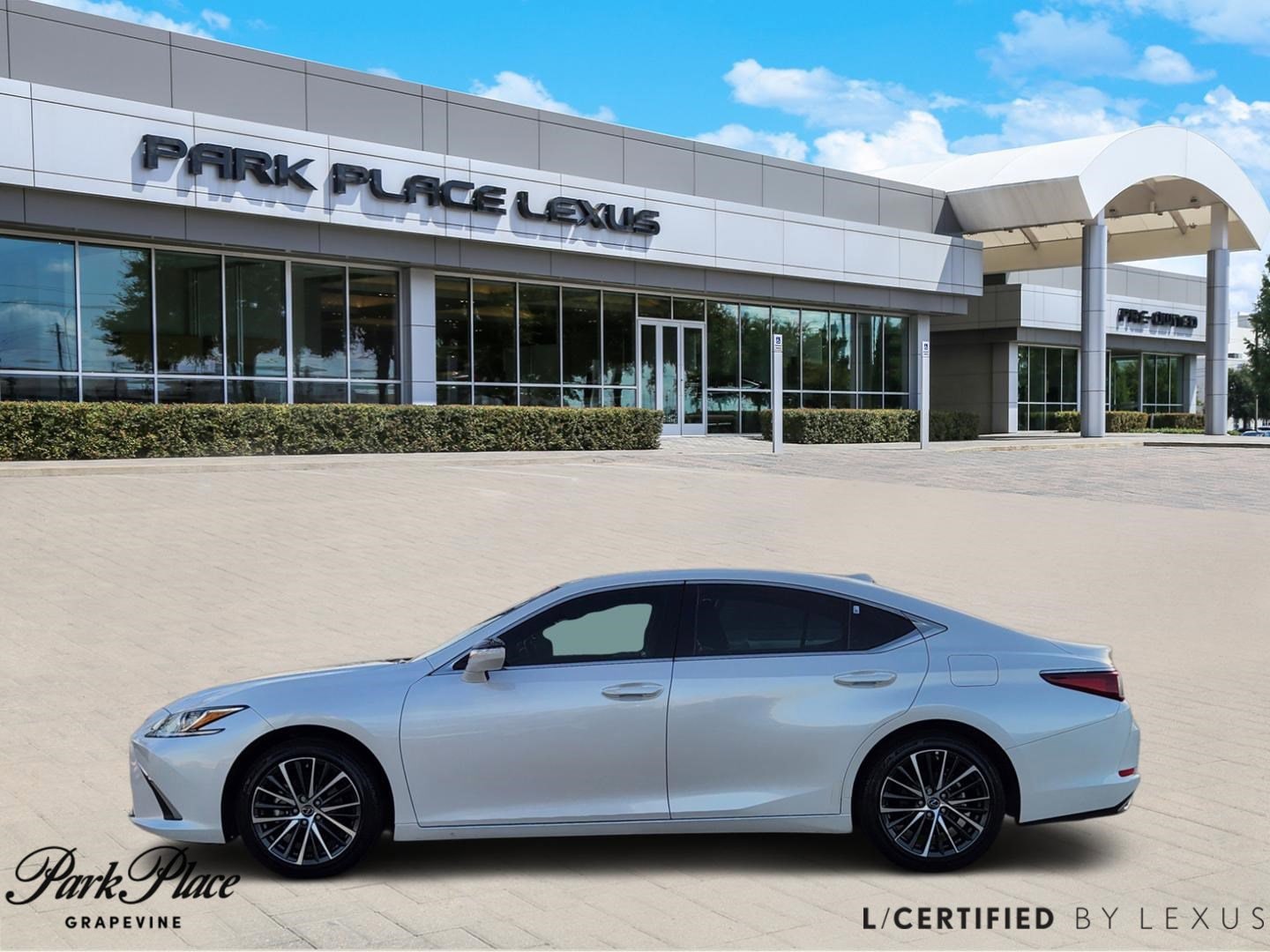 2025 Lexus ES 350's photo