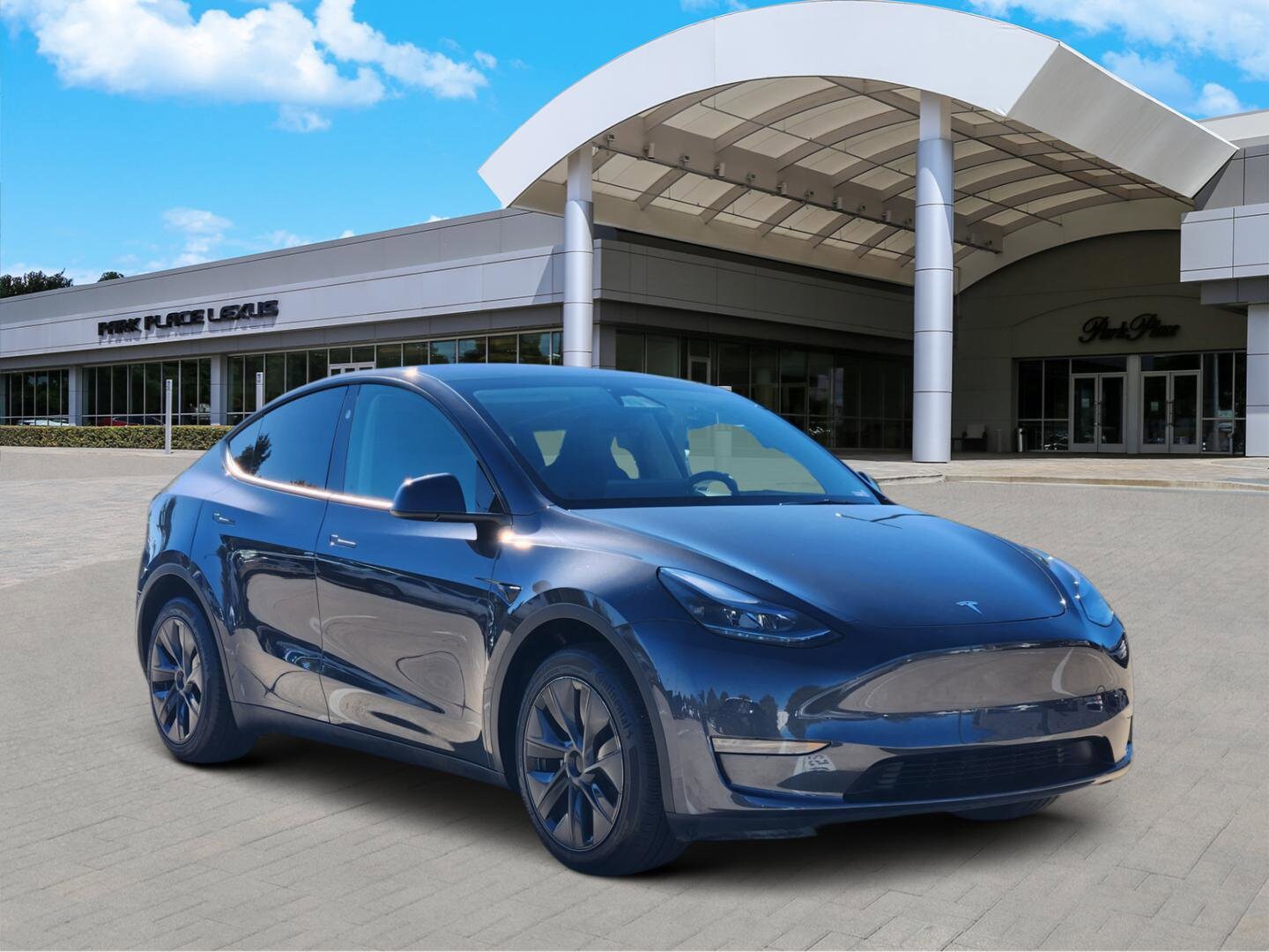 2024 Tesla Model Y Long Range photo 2