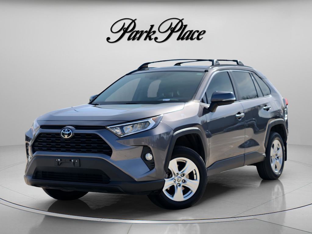 Used 2021 Toyota RAV4 XLE SUV