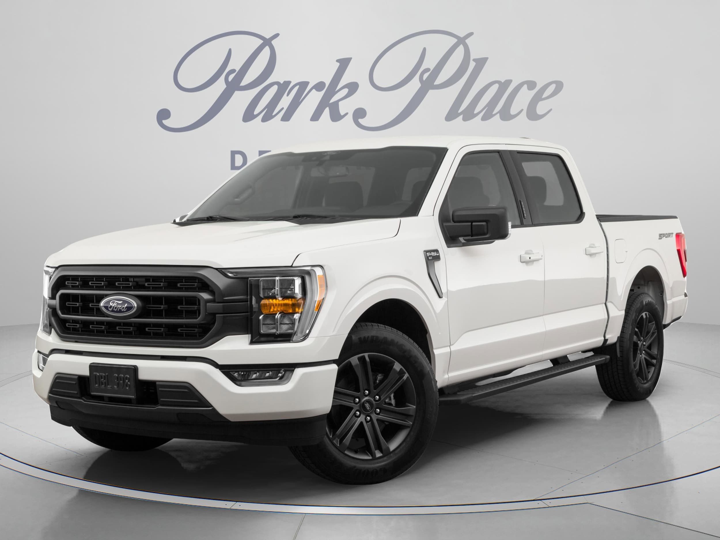 2022 Ford F-150 XL 4x4 SuperCrew 5-1/2 Box's photo