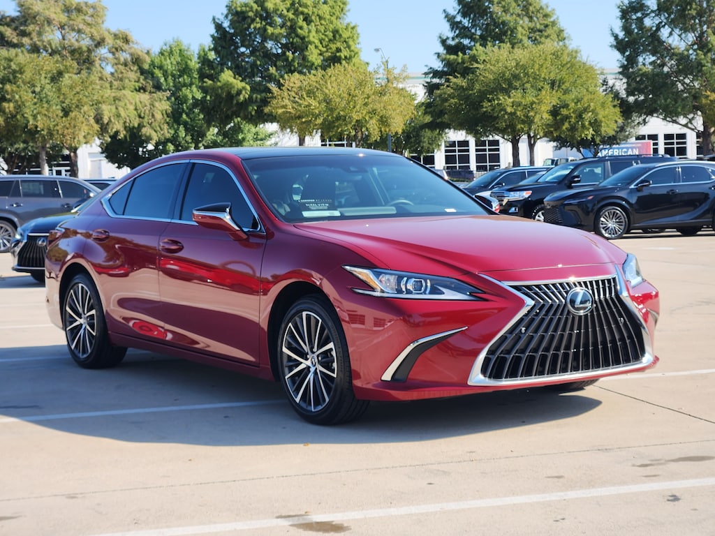 Used 2025 Lexus ES 350 Sedan