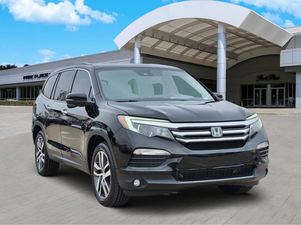 Used 2018 Honda Pilot Touring SUV