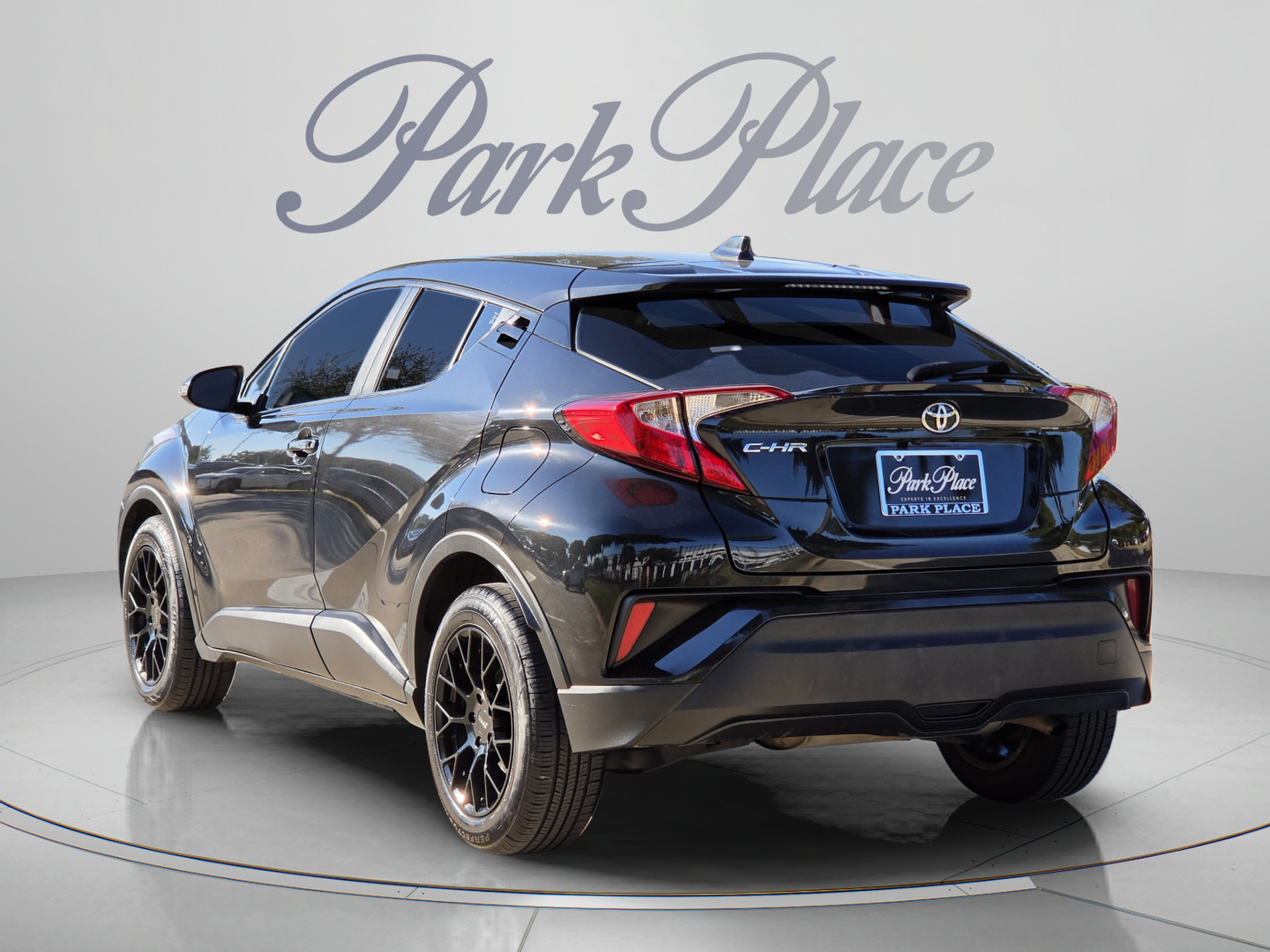 Used 2020 Toyota C-HR XLE SUV
