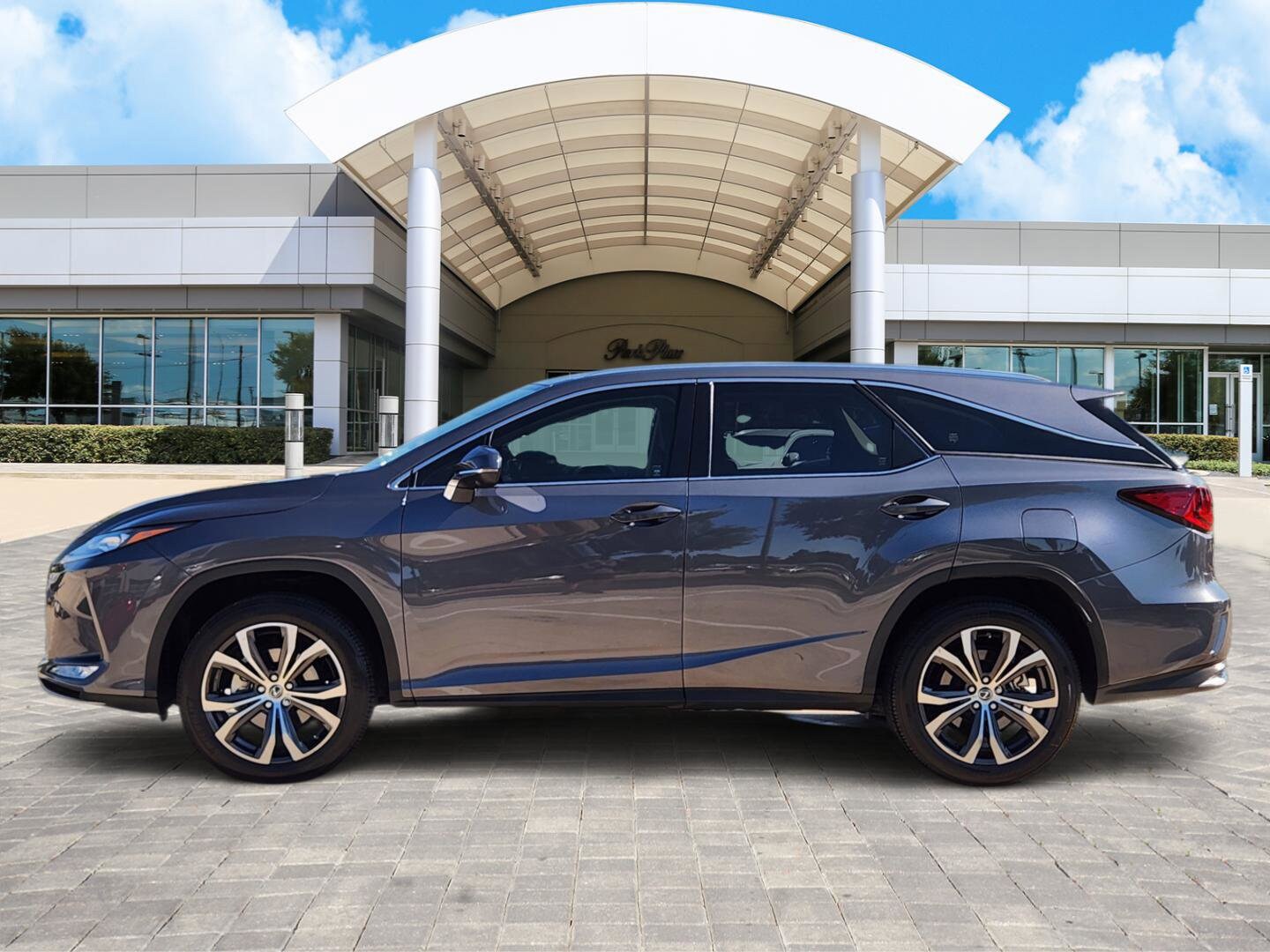 2022 Lexus RX 350L photo 3
