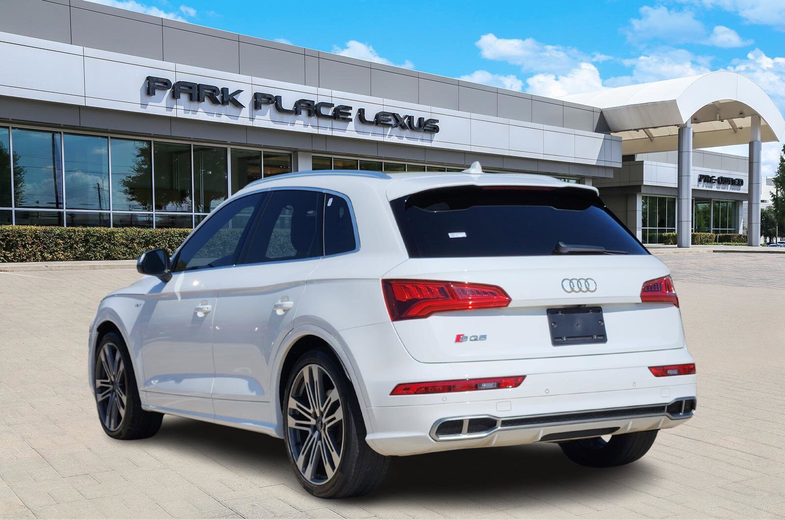 2018 Audi SQ5 Premium Plus photo 3