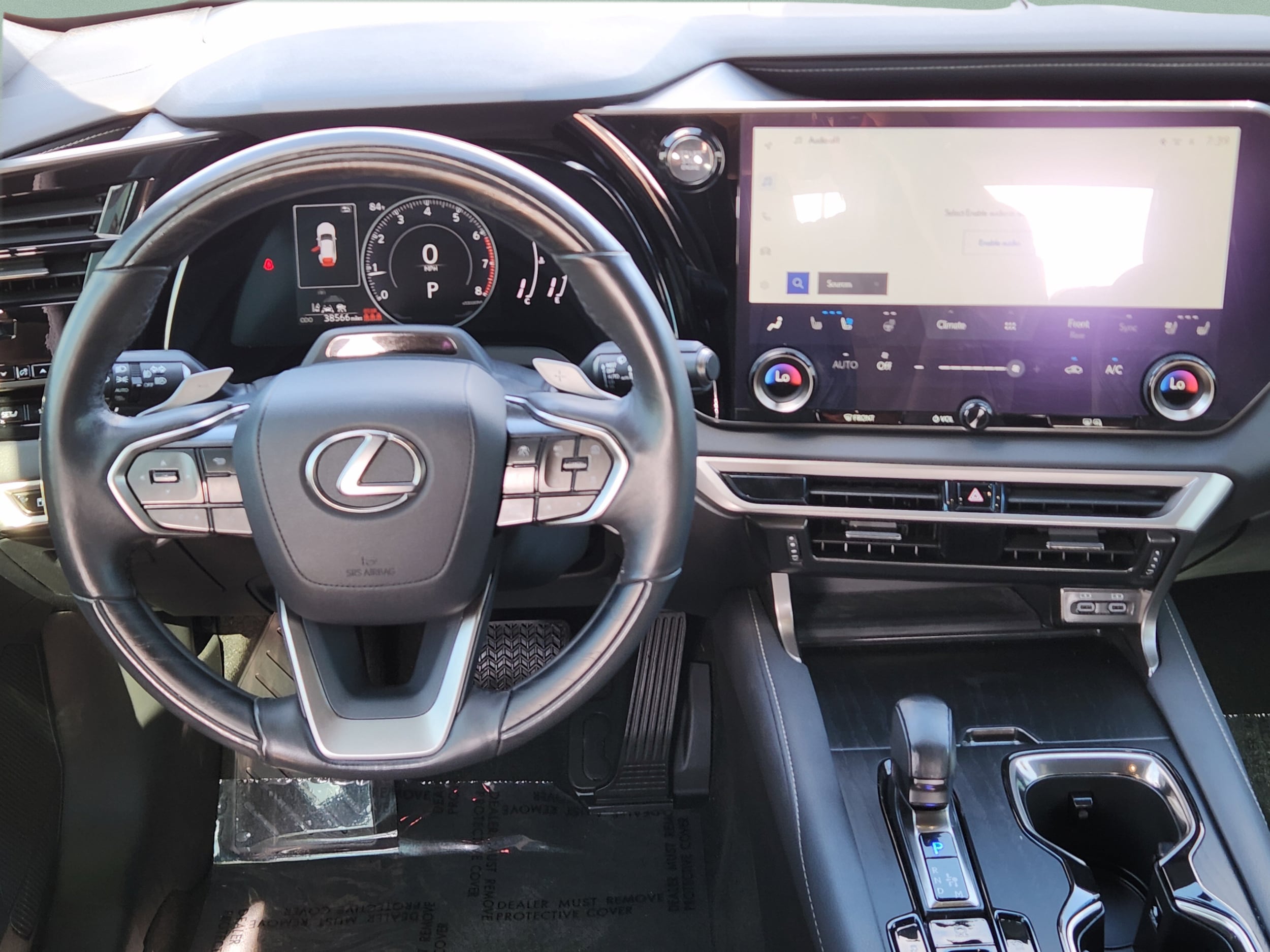 2023 Lexus RX 350 - Photo 14