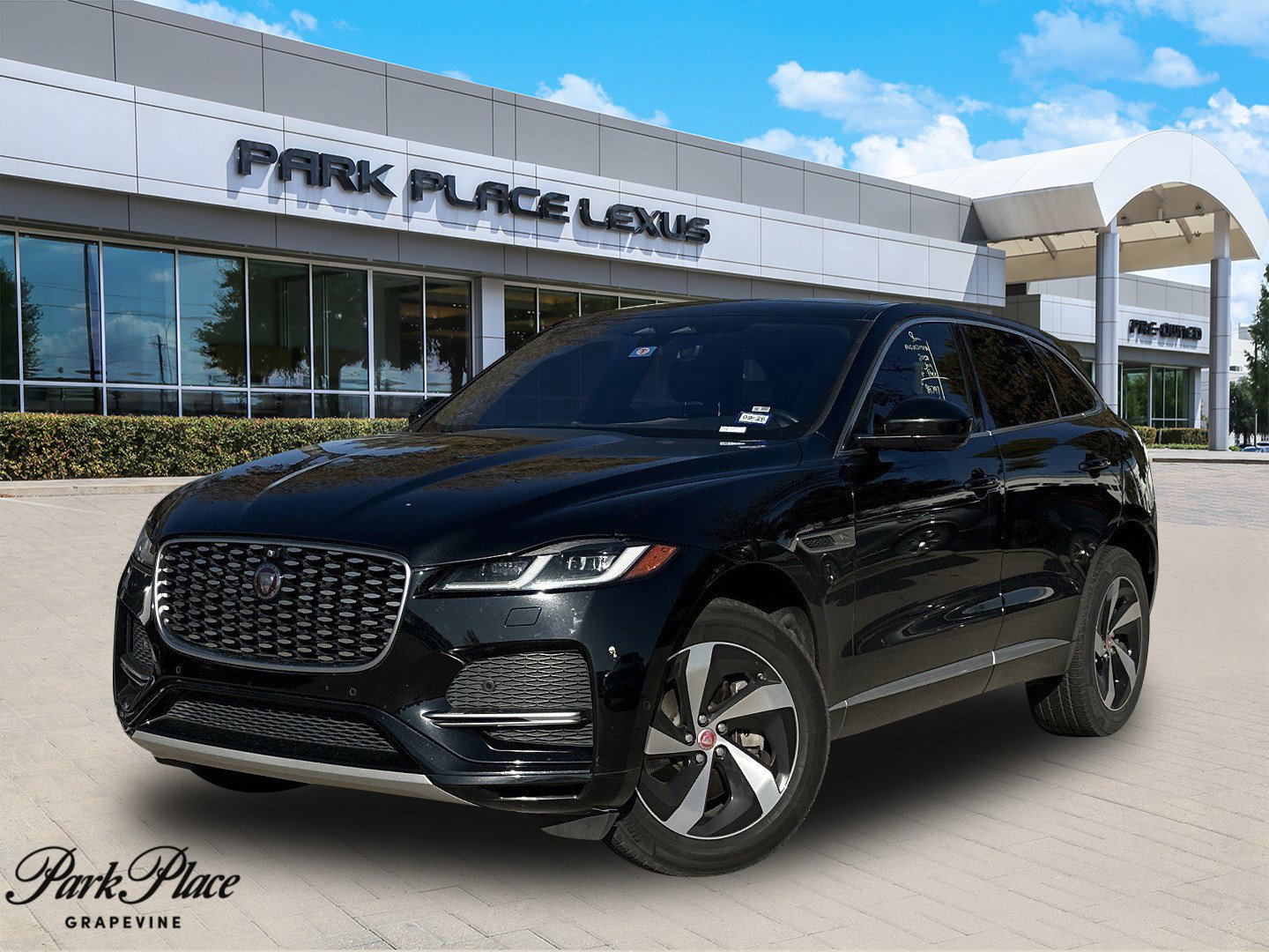 2021 Jaguar F-Pace S's photo