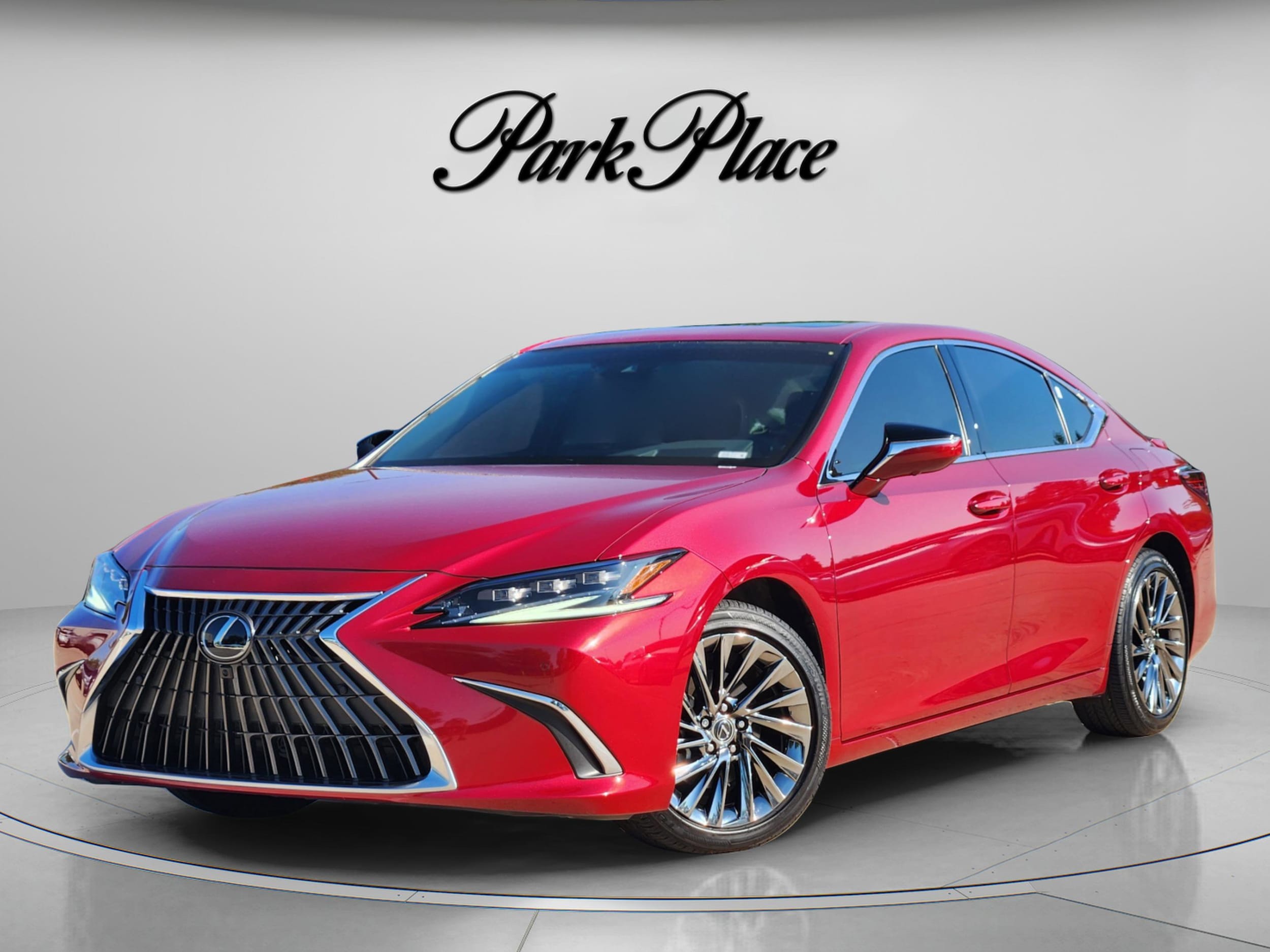 2025 Lexus ES 300h 300h Ultra Luxury's photo