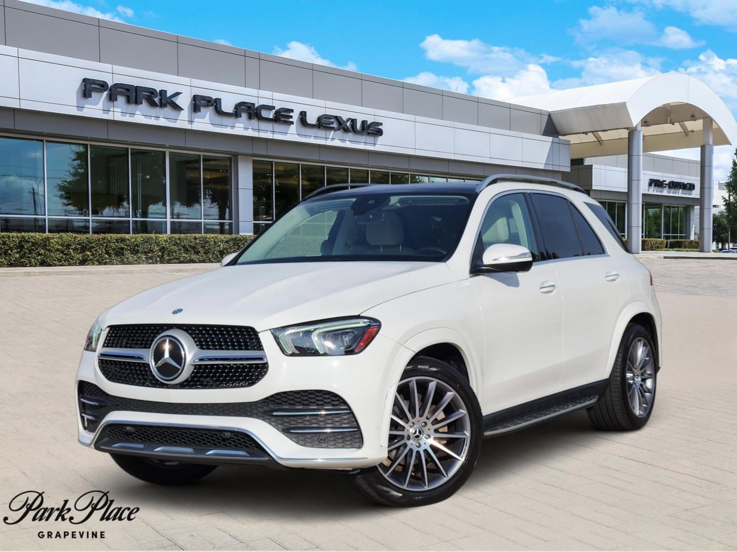 2022 Mercedes-Benz GLE GLE350's photo