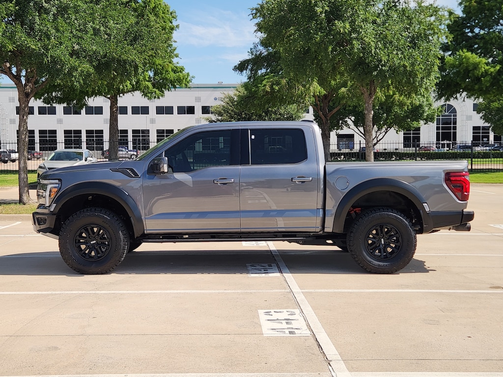 Used 2025 Ford F-150 Raptor Truck SuperCrew Cab