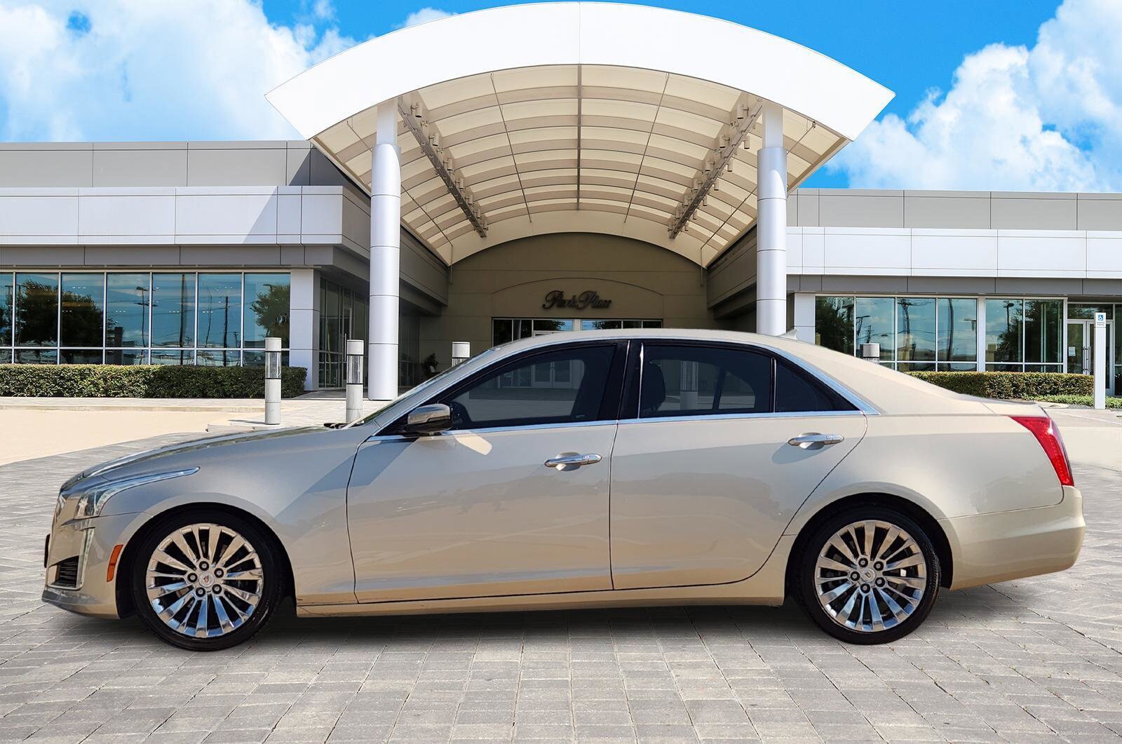 2014 Cadillac CTS Luxury Sedan photo 2