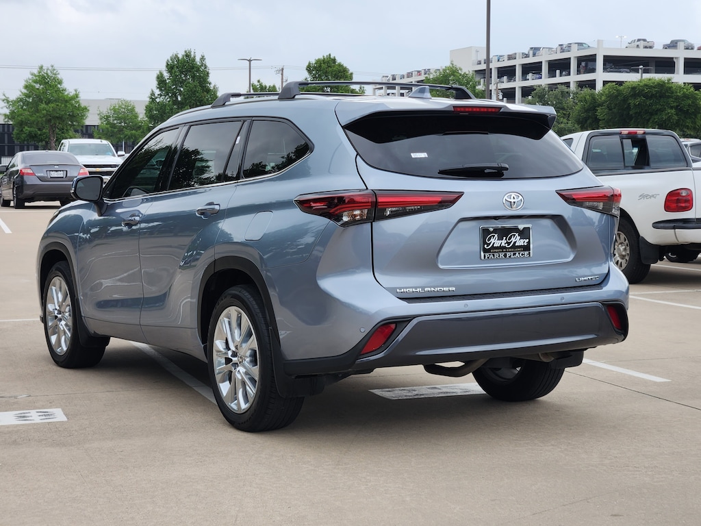 Used 2024 Toyota Highlander Limited SUV