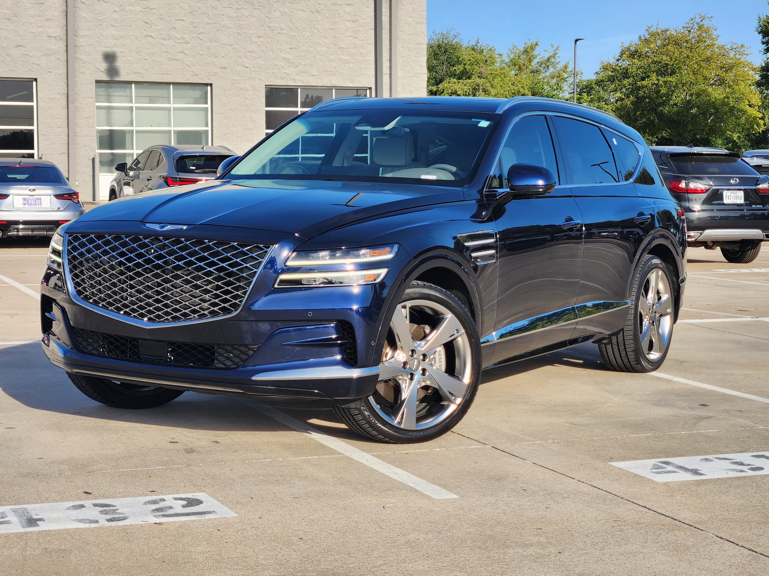 2023 GENESIS GV80