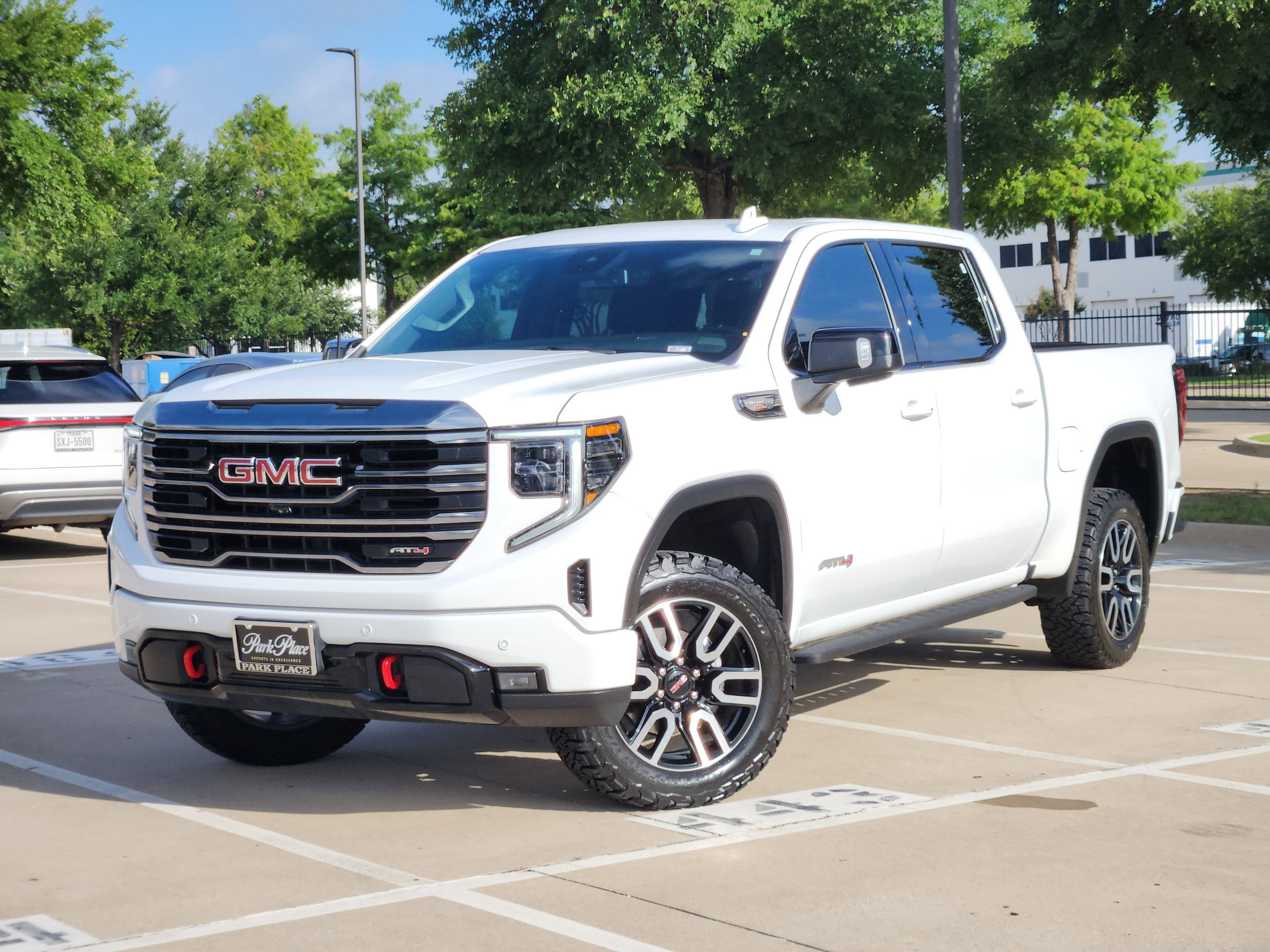 2023 GMC Sierra 4WD Crew Cab Short Box AT4's photo