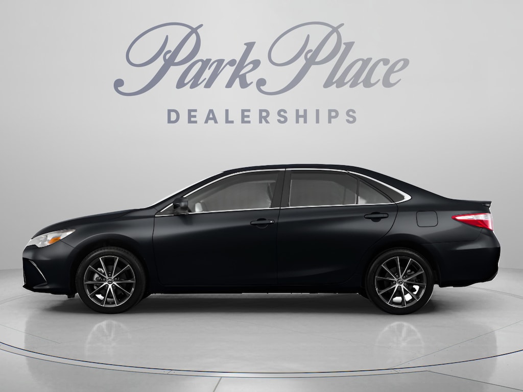 Used 2015 Toyota Camry XSE Sedan