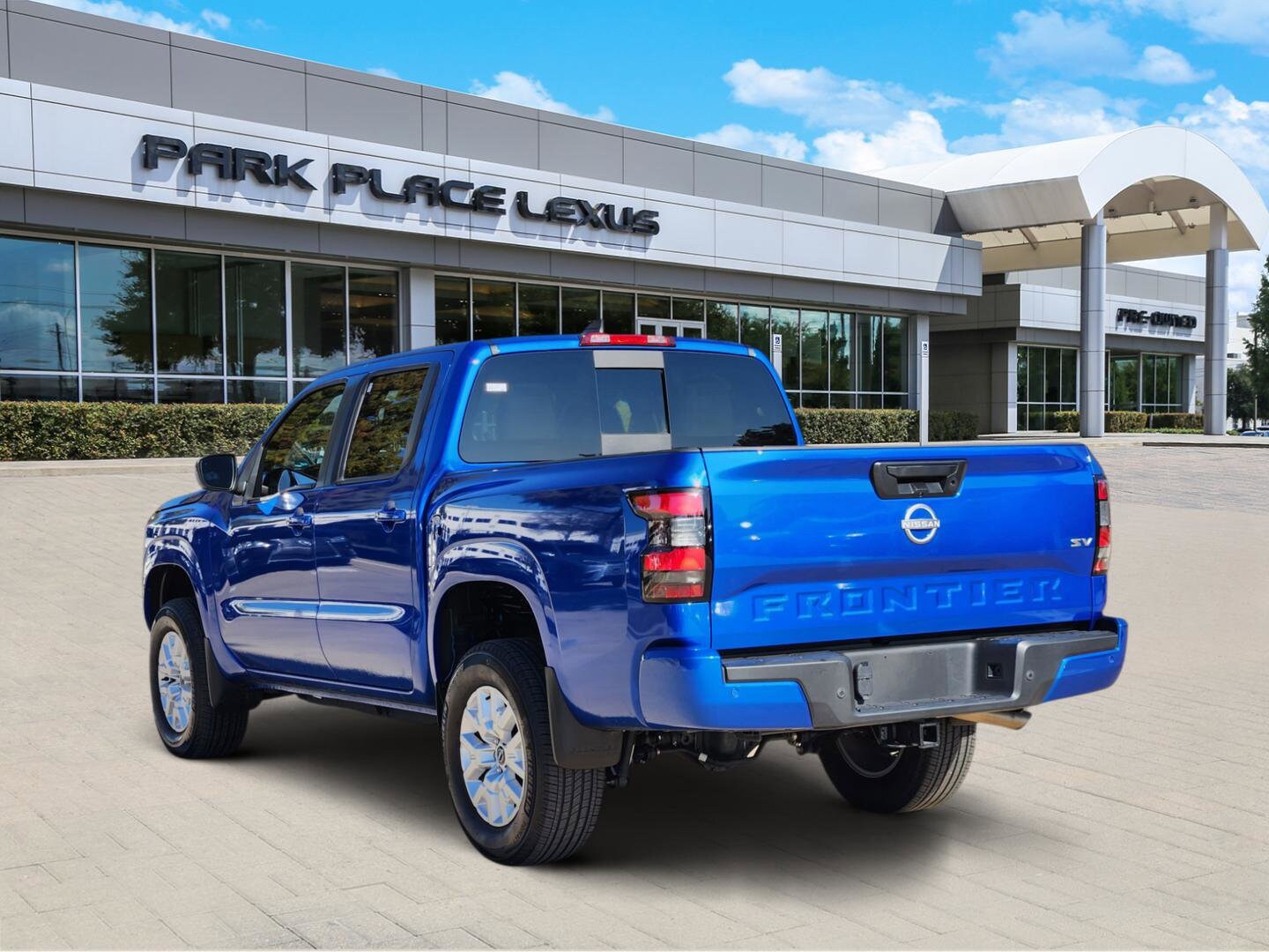 2024 Nissan Frontier SV photo 4