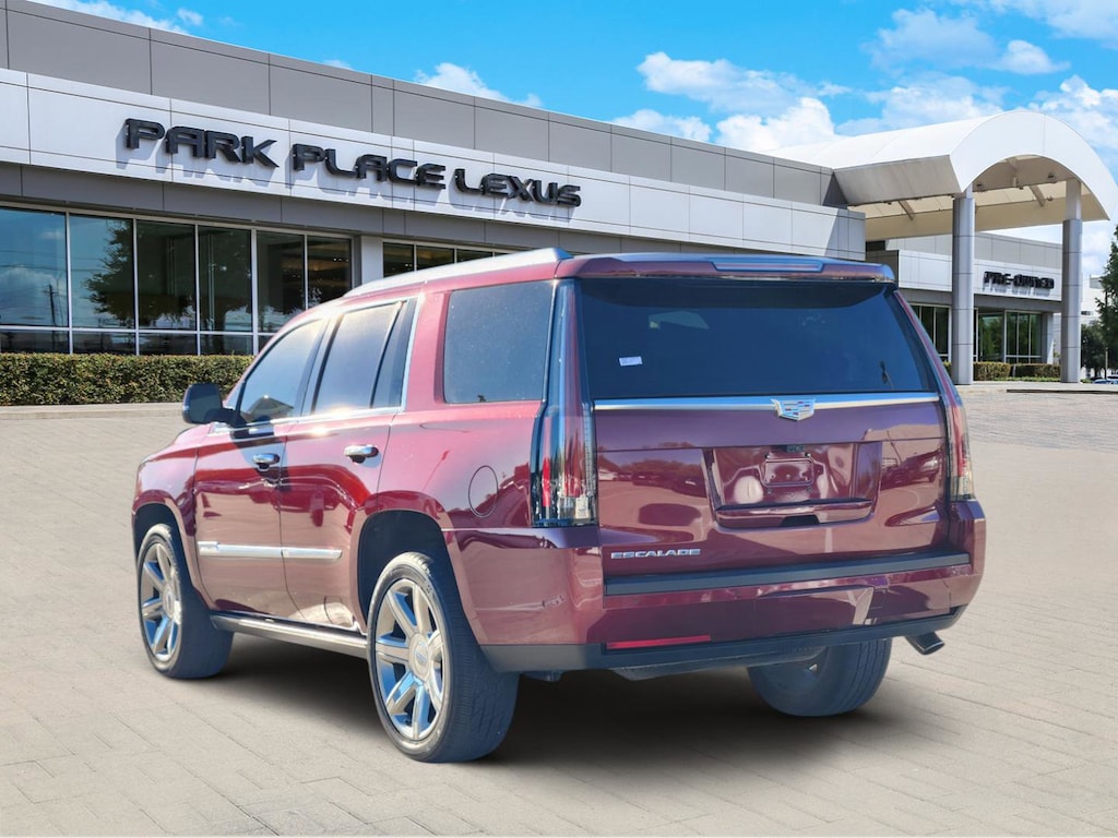 Used 2018 CADILLAC Escalade Premium Luxury SUV