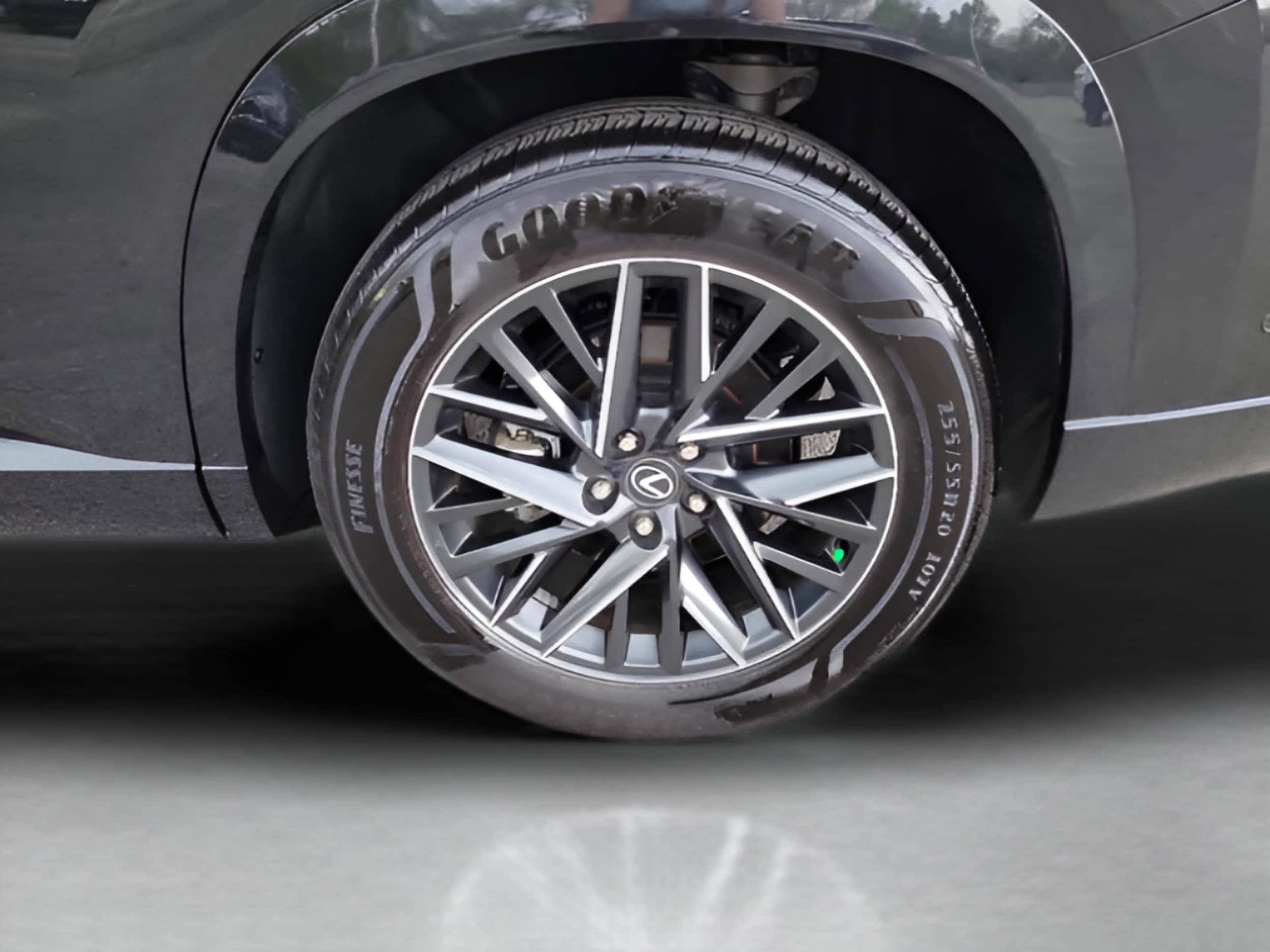 2025 Lexus TX Premium - Photo 37