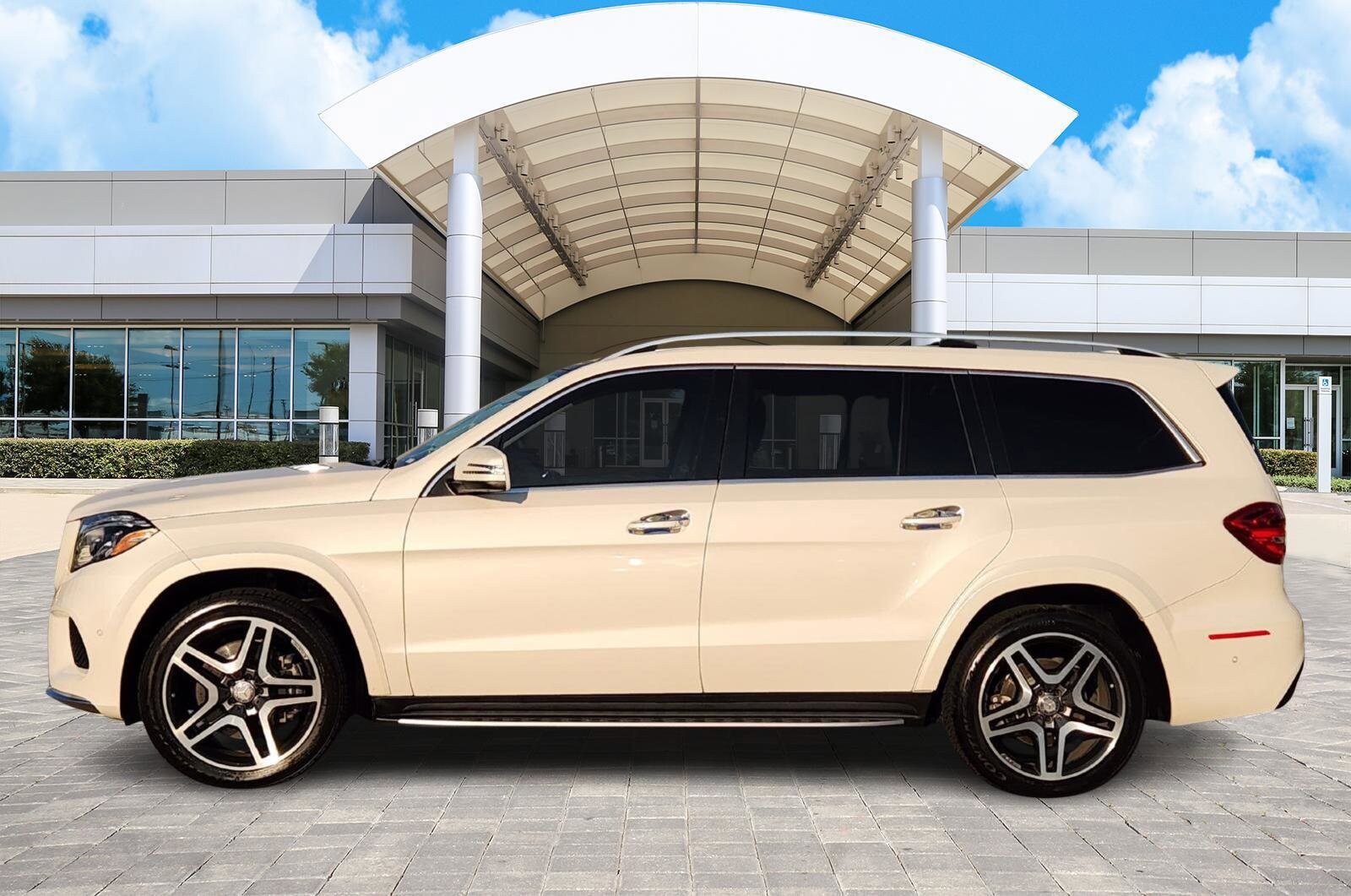 2017 Mercedes Benz GLS 550 photo 3