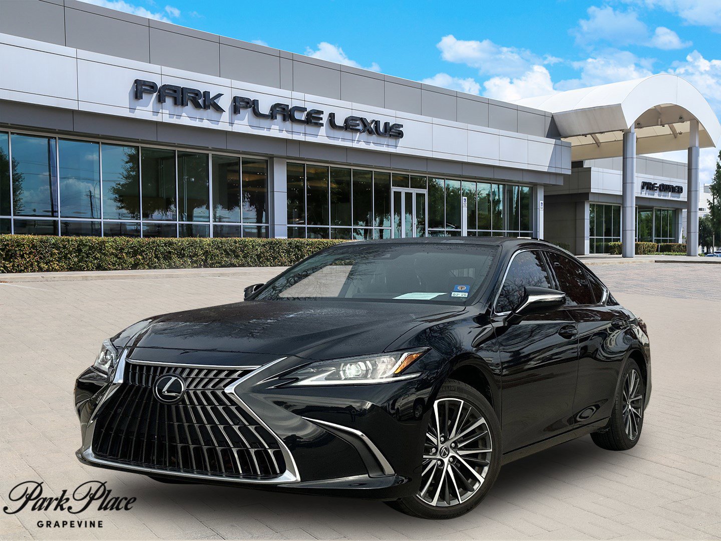 2023 Lexus ES 350's photo