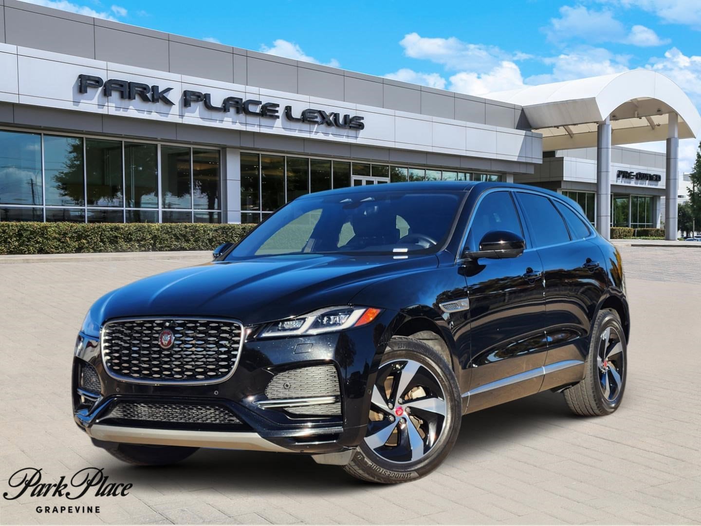 2021 Jaguar F-Pace S's photo