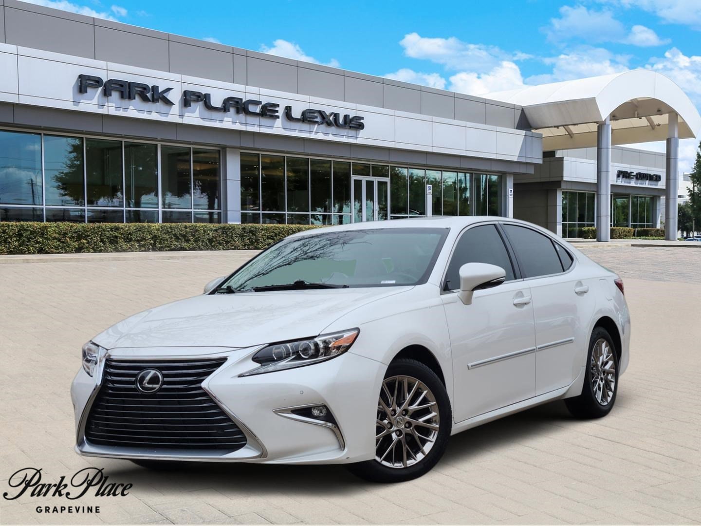 2017 Lexus ES 350's photo