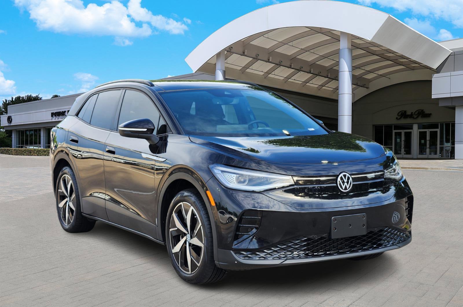 Used 2023 Volkswagen ID.4 S with VIN 1V2EMPE8XPC014089 for sale in Grapevine, TX